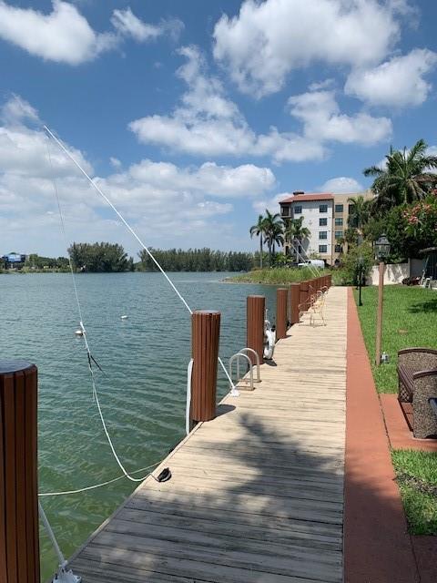 Club House Cove Condo - Residential