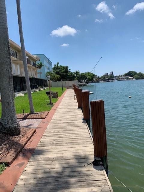 Club House Cove Condo - Residential