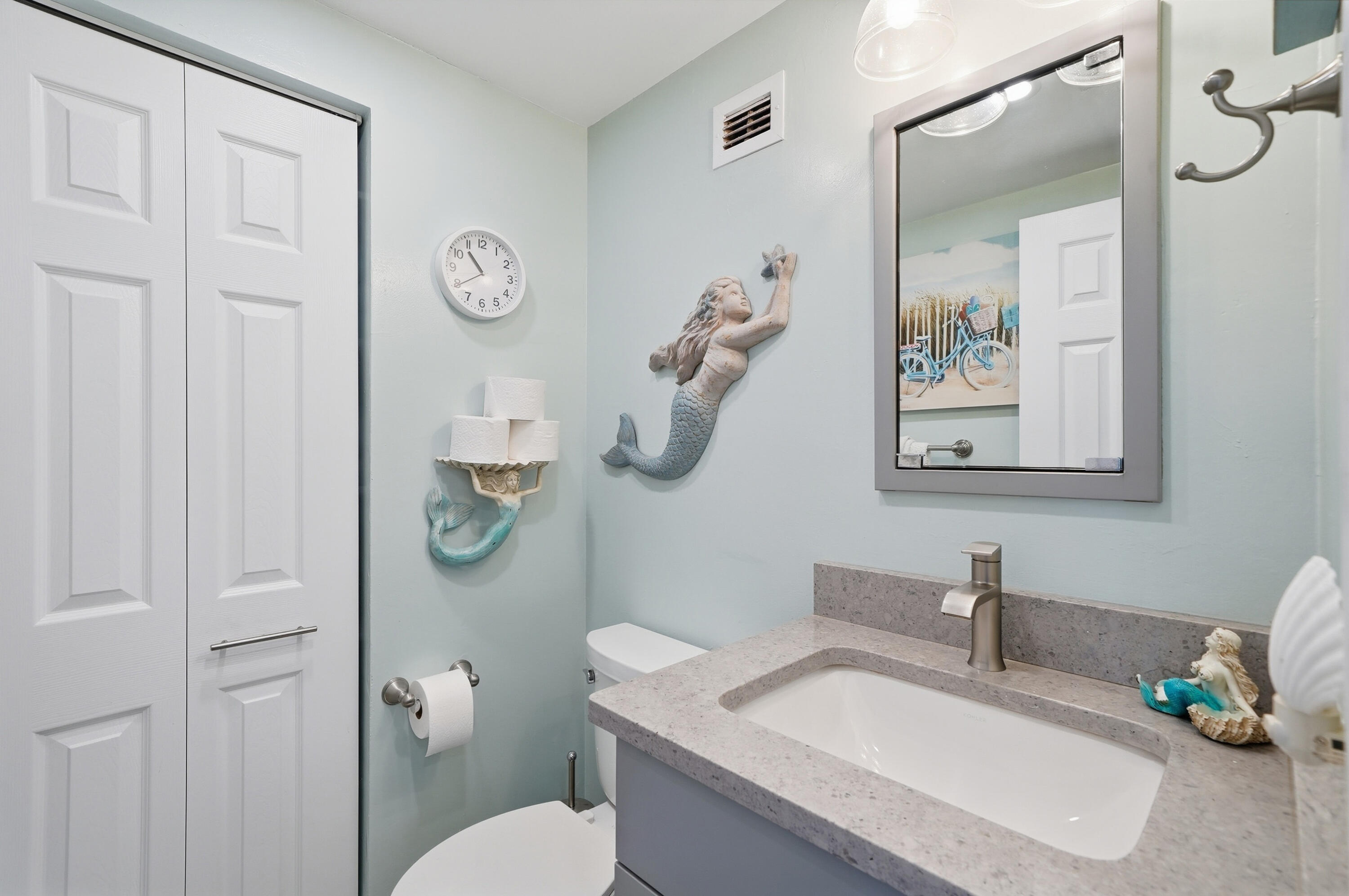 EDGEWATER BEACH TOWERS CONDO - Residential