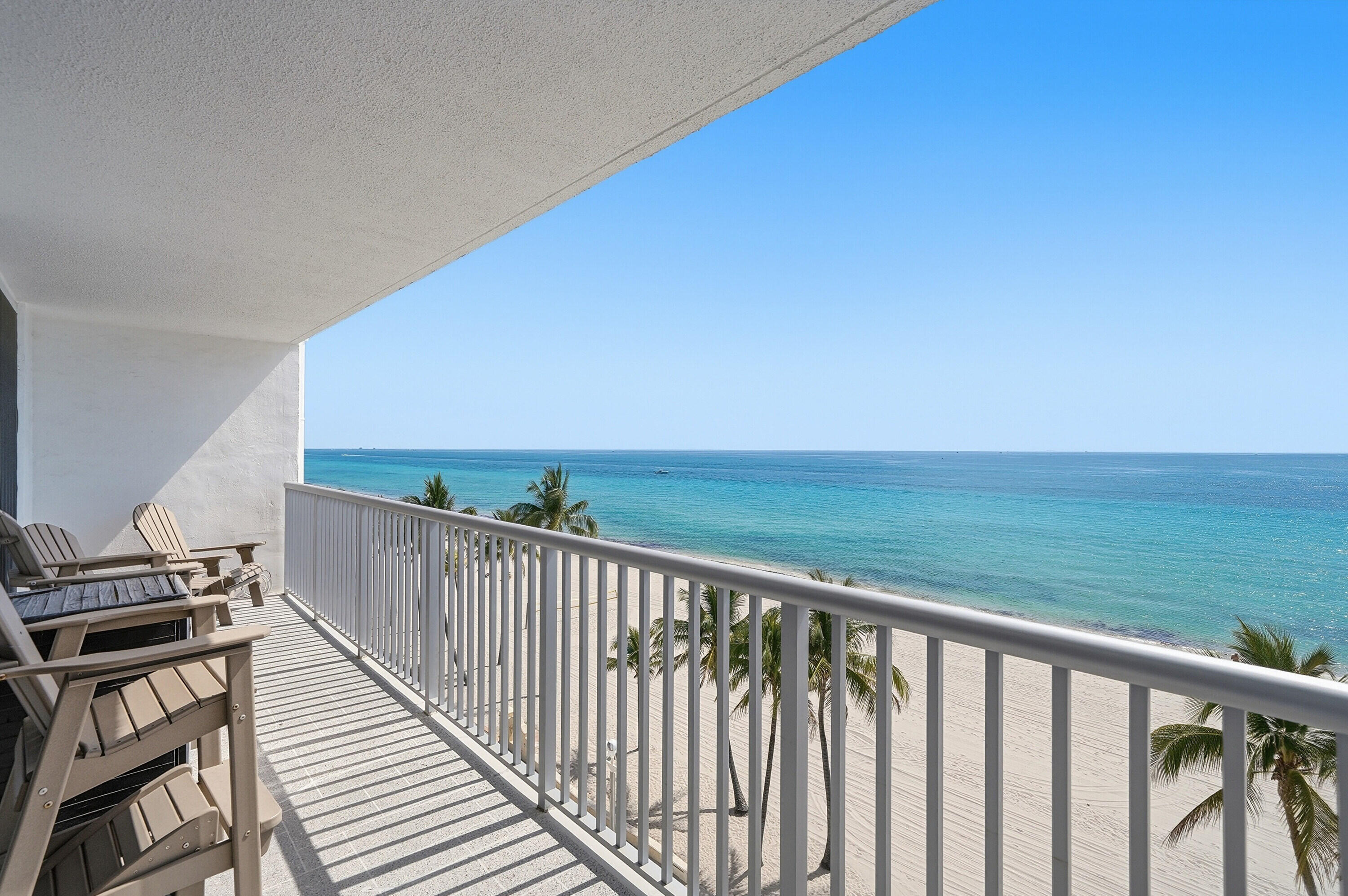 EDGEWATER BEACH TOWERS CONDO - Residential
