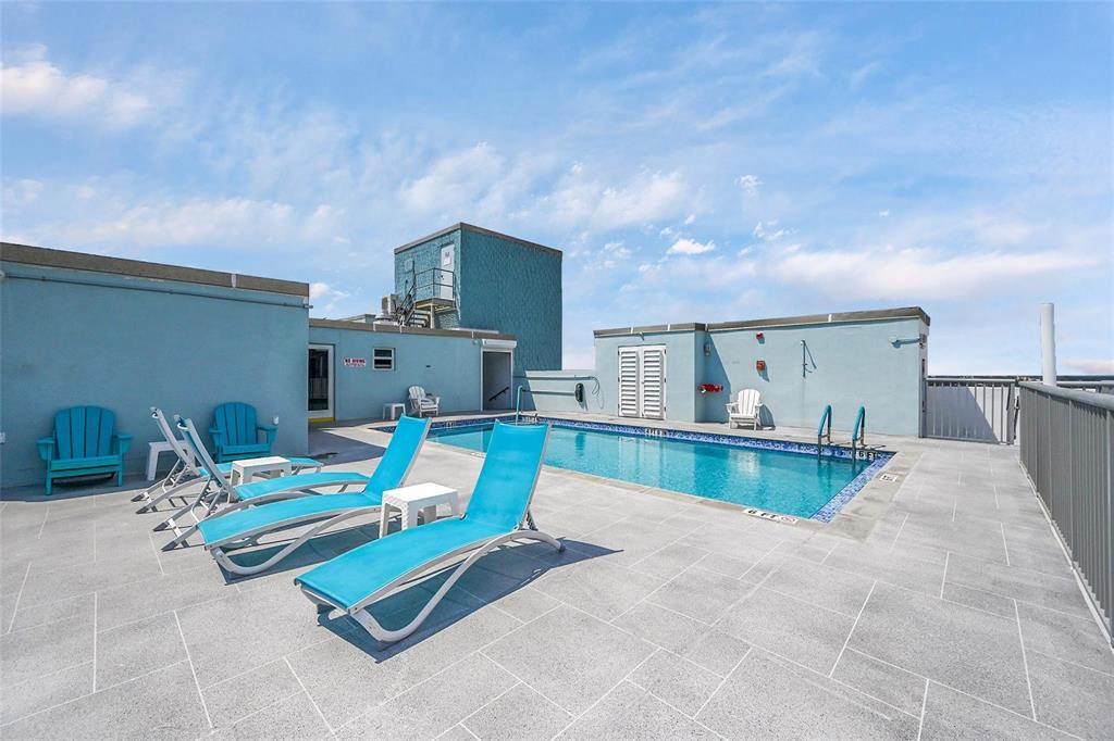 EDGEWATER BEACH TOWERS CONDO - Residential