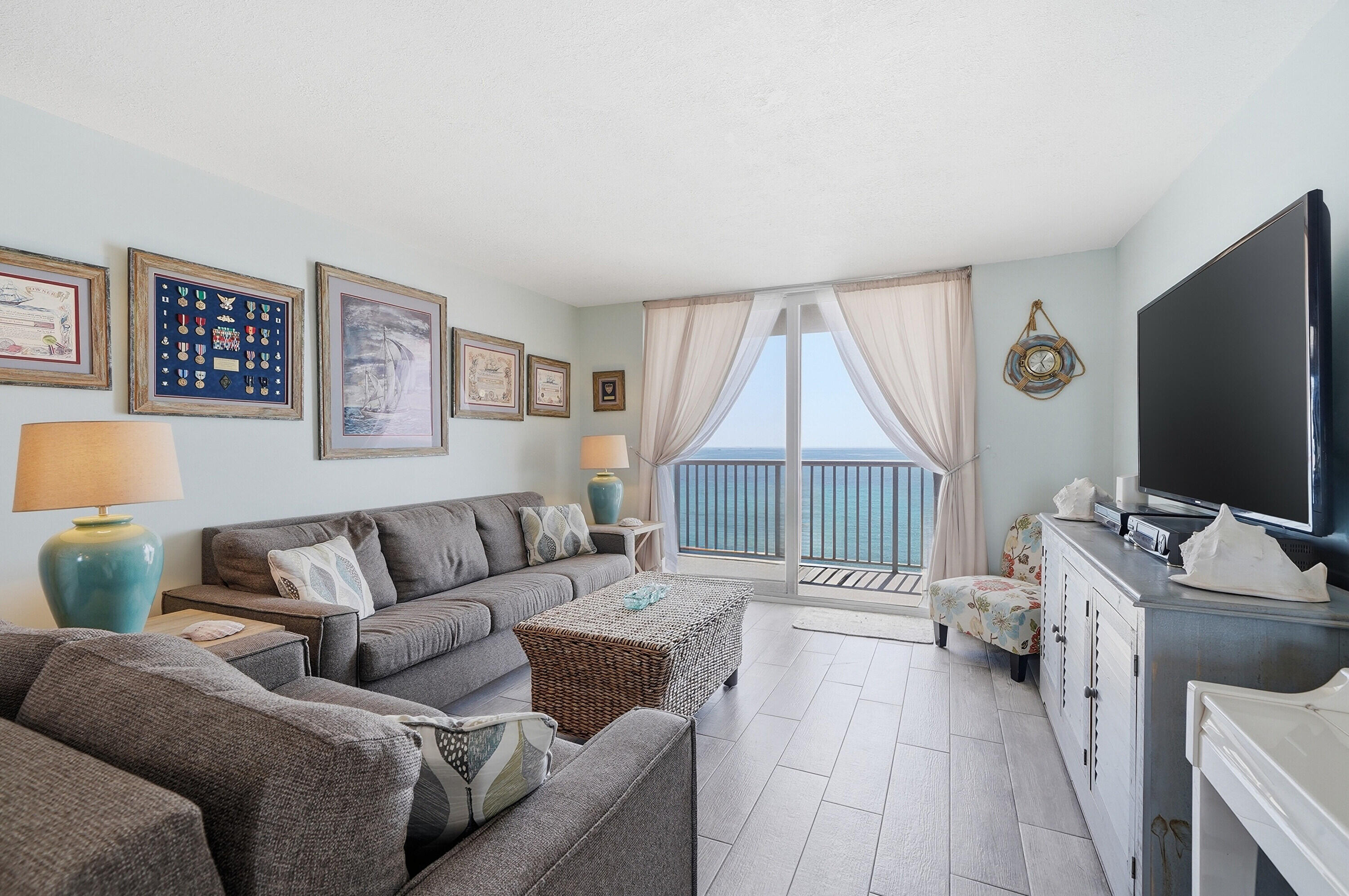 EDGEWATER BEACH TOWERS CONDO - Residential