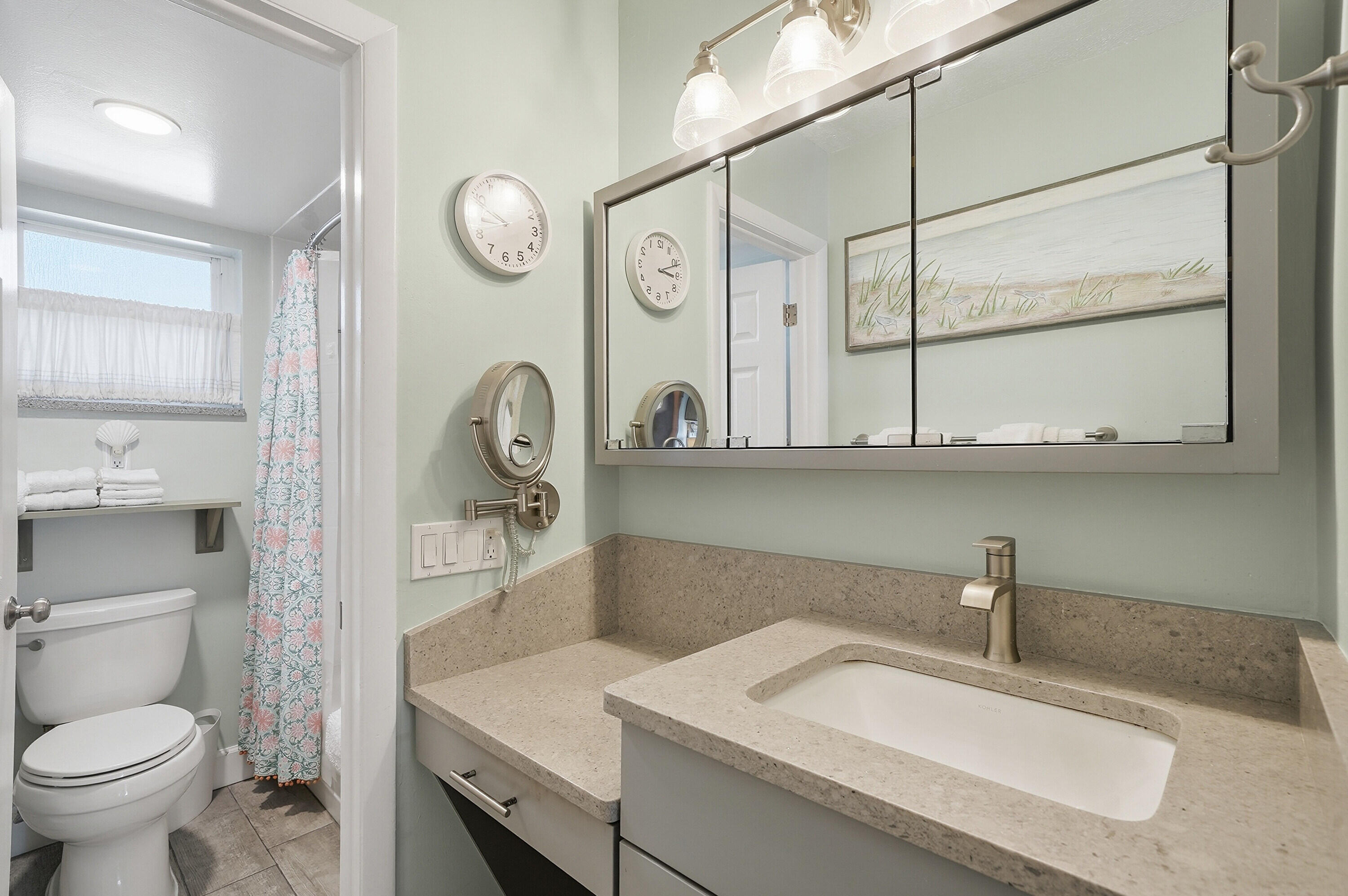 EDGEWATER BEACH TOWERS CONDO - Residential