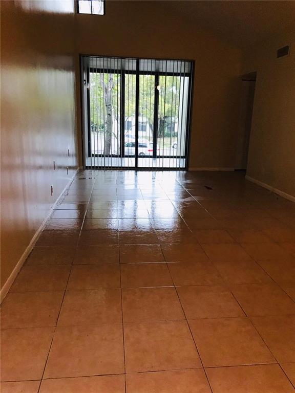 Lake Pointe Condo - Residential Lease