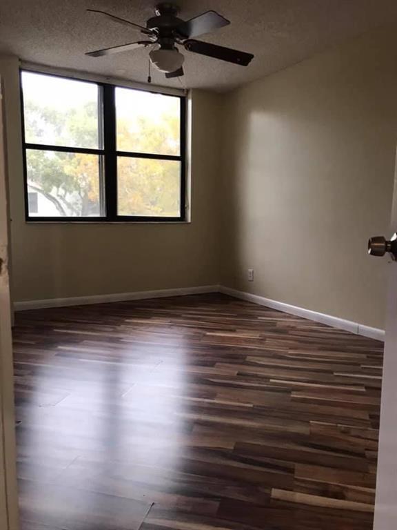 Lake Pointe Condo - Residential Lease