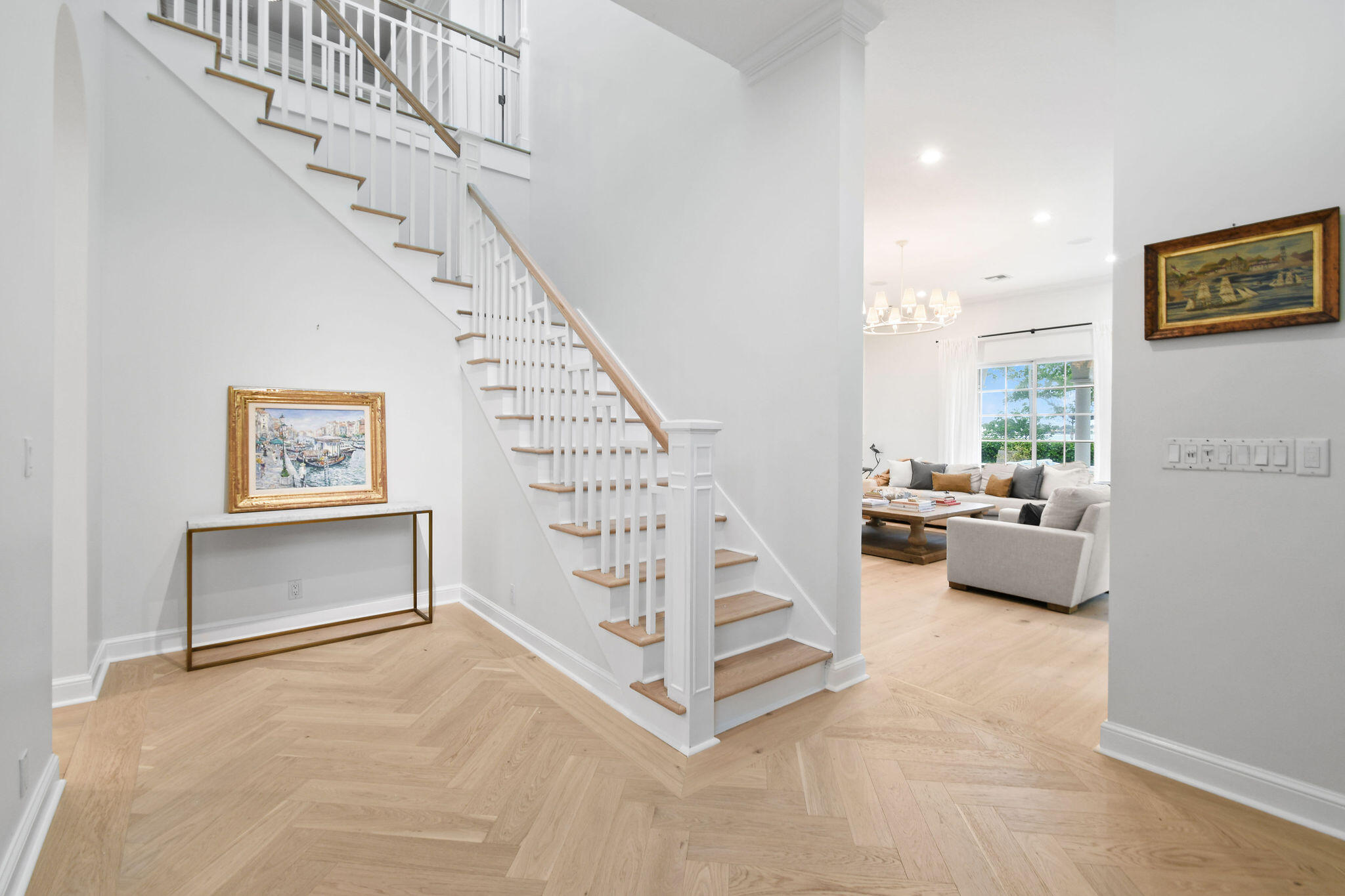 EL CID COURT - Residential