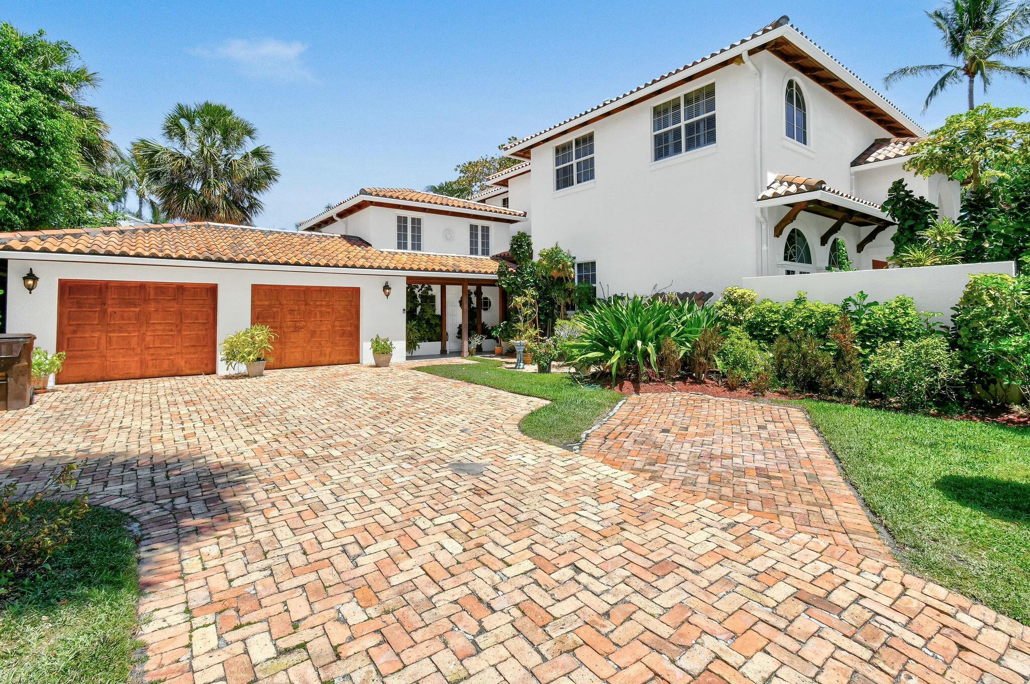 201 Avila Road