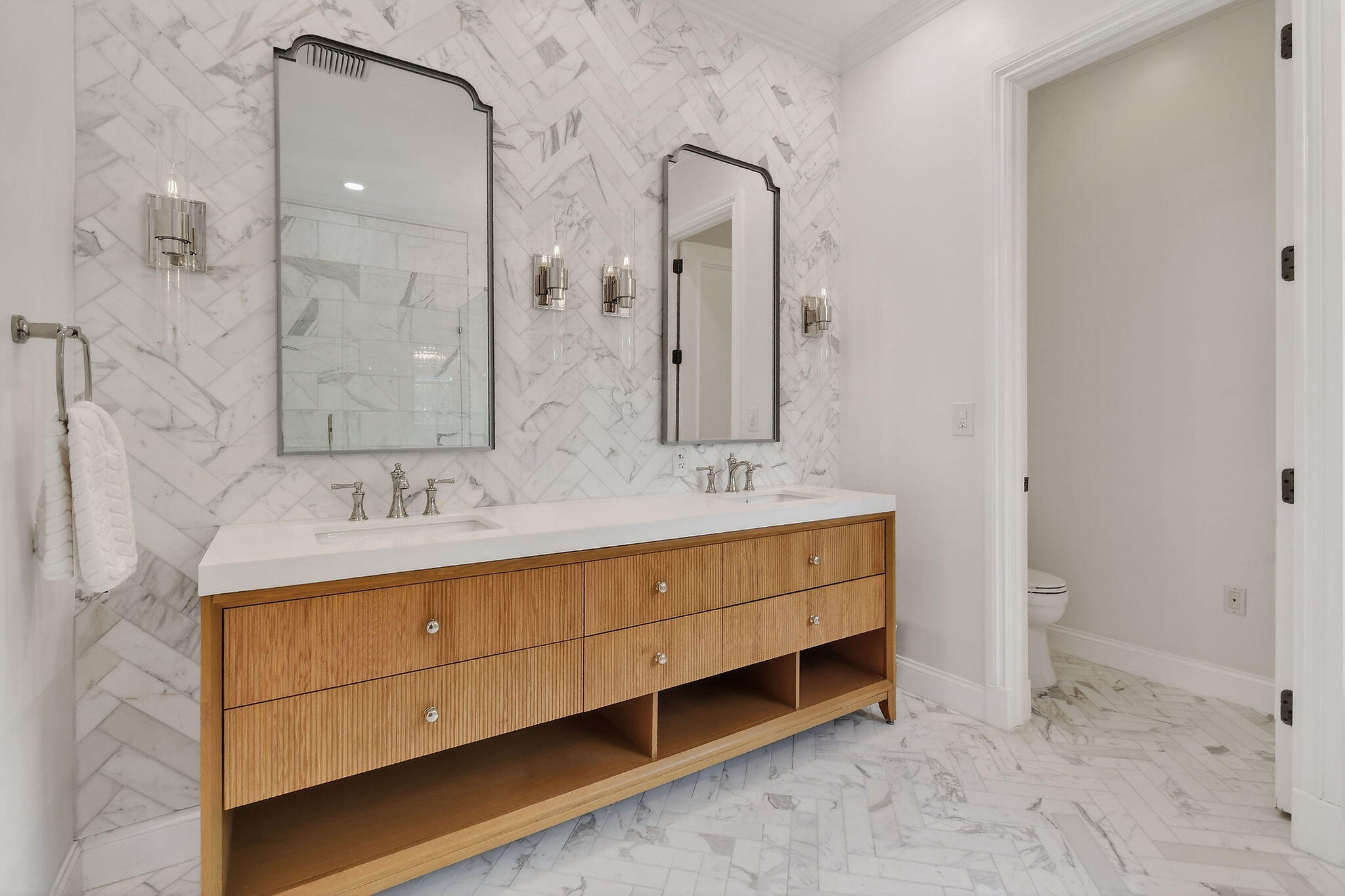 EL CID COURT - Residential