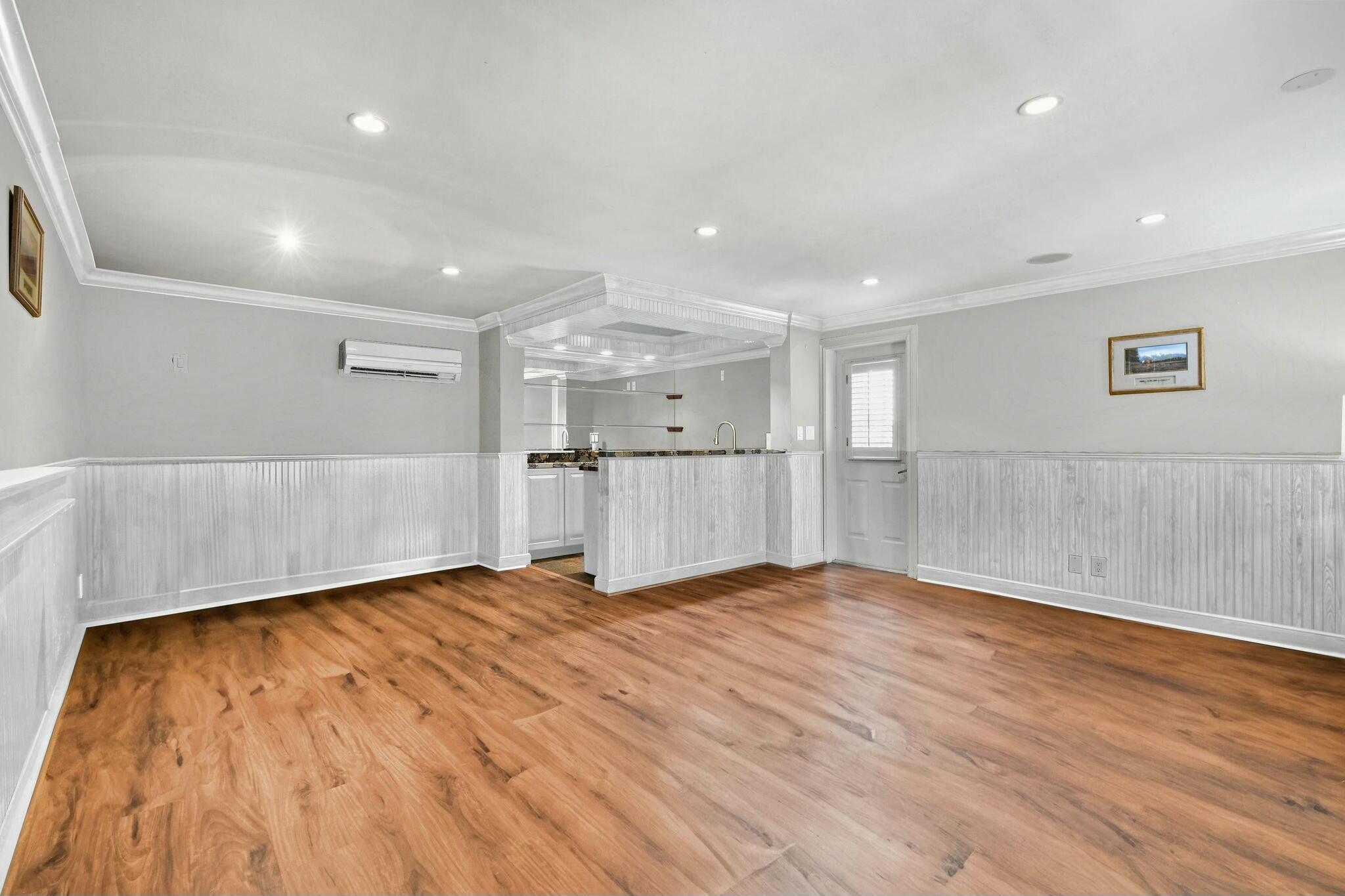 EL CID COURT - Residential