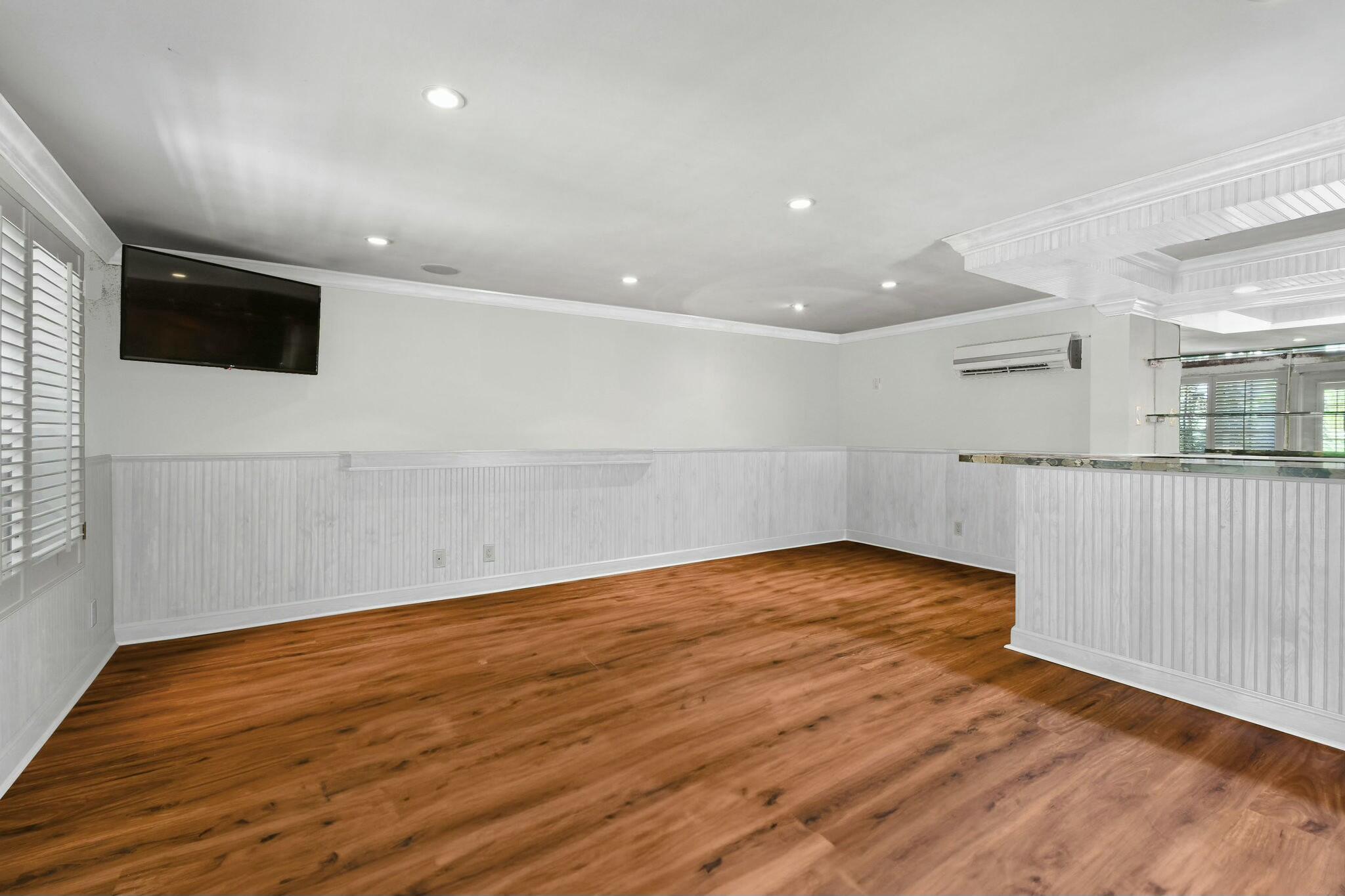 EL CID COURT - Residential