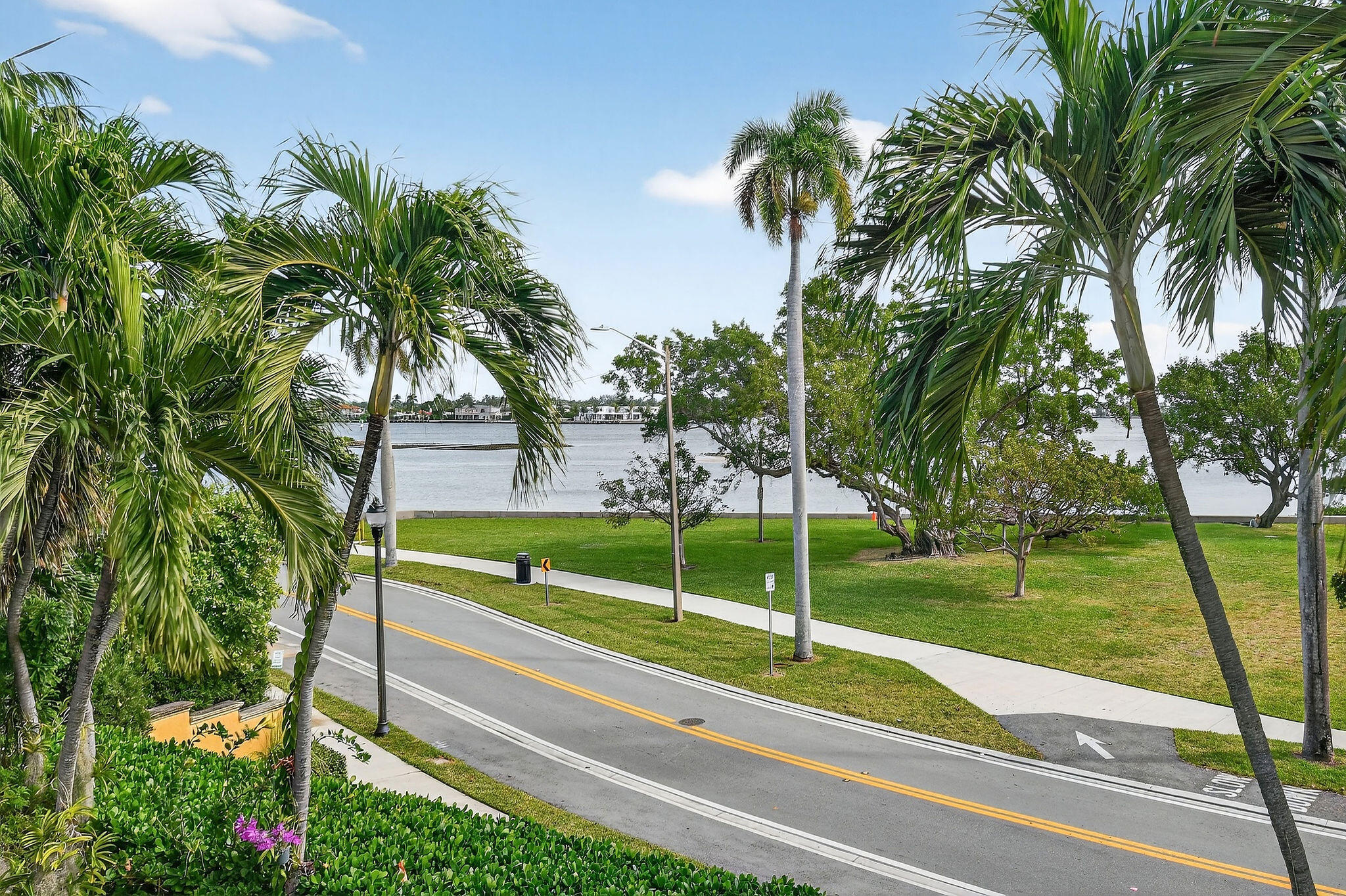 EL CID COURT - Residential