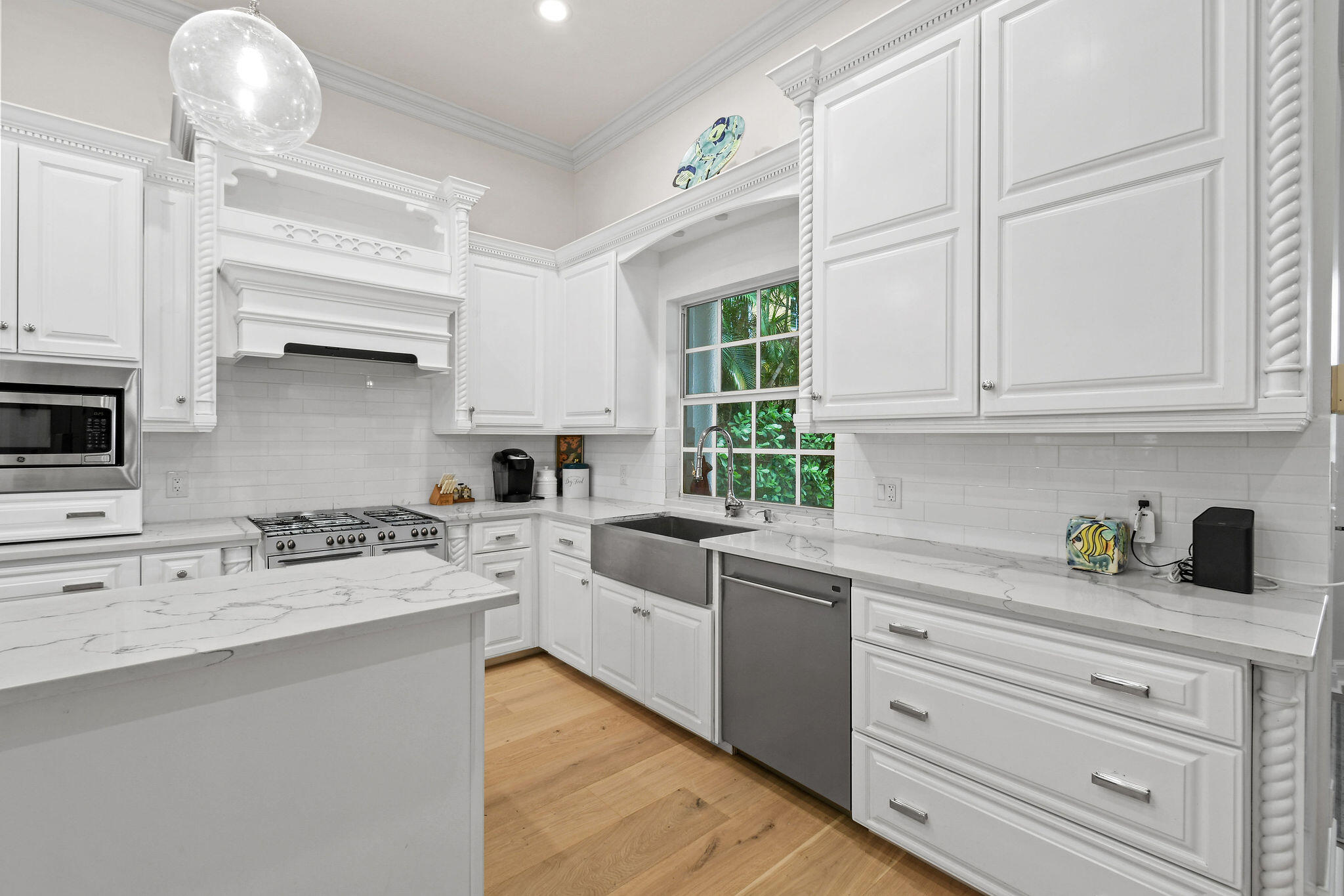 EL CID COURT - Residential