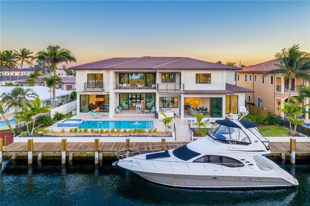 Lighthouse Point 6th Sec - Residential