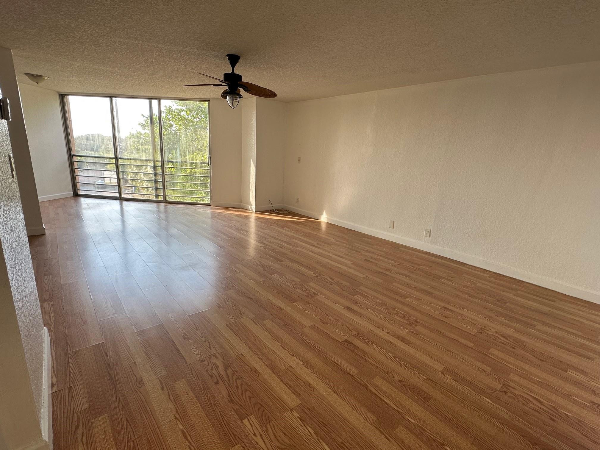 Le Chateau Condo - Residential Lease