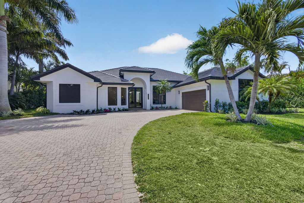 Photo of 2725 Seneca Circle, West Palm Beach, FL 33409 (MLS # B26019302)