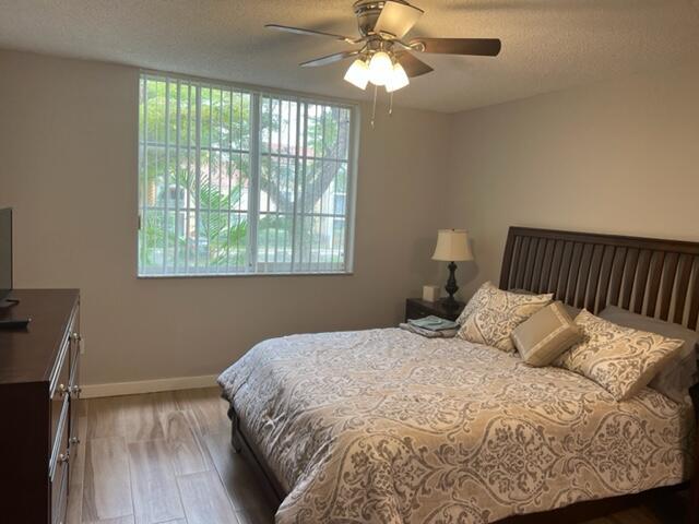 YACHT CLUB ON THE INTRACO - Residential Lease