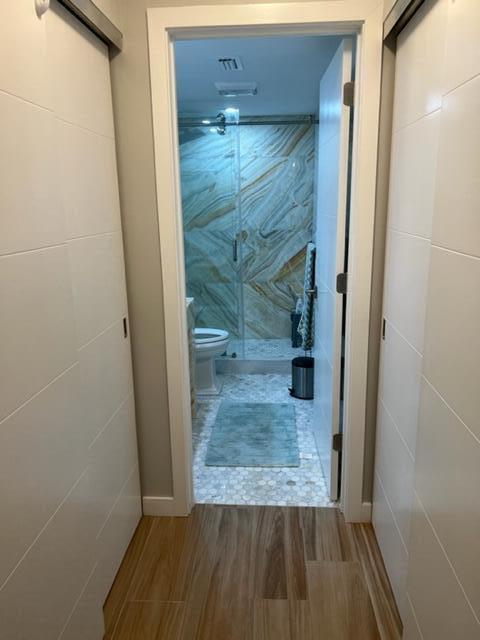 YACHT CLUB ON THE INTRACO - Residential Lease