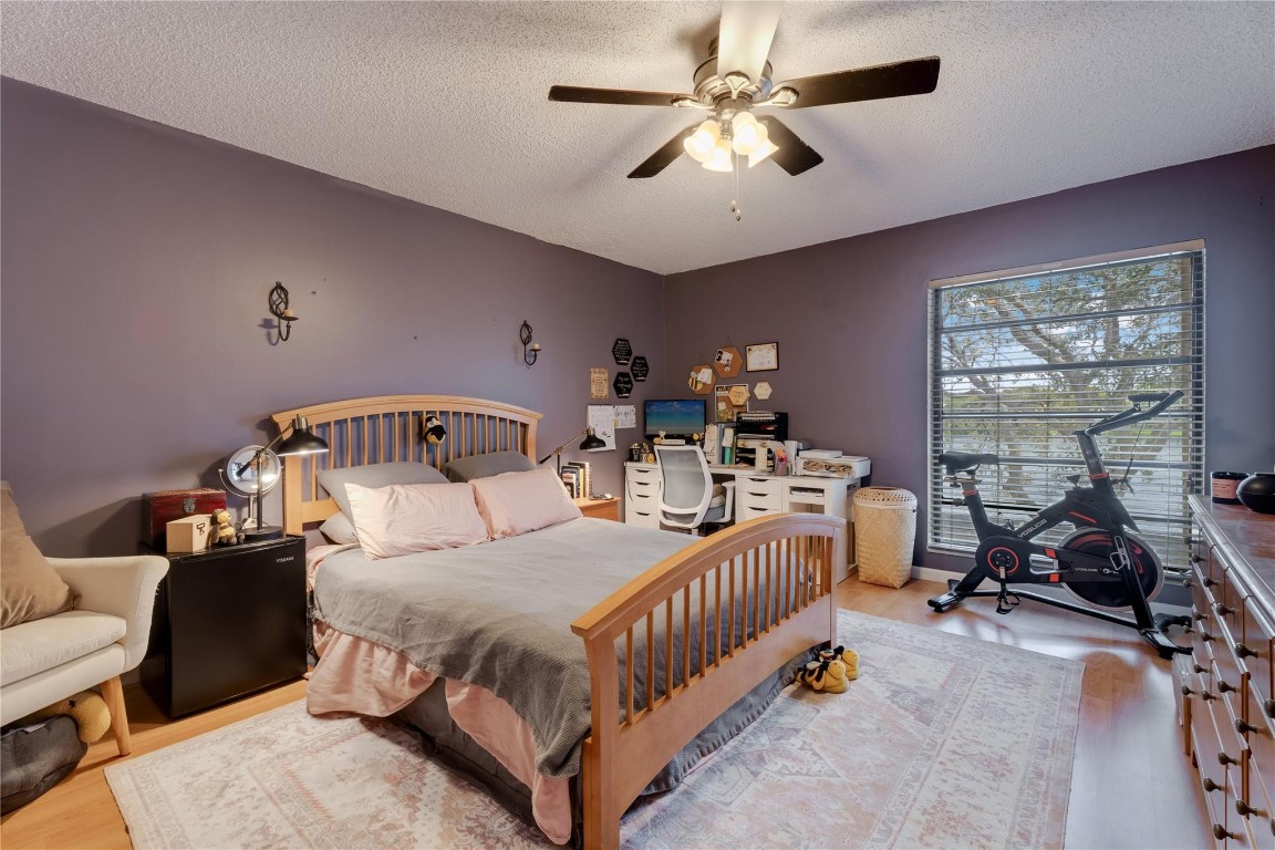 WESTVIEW CONDOMINIUM NO.8 - Residential