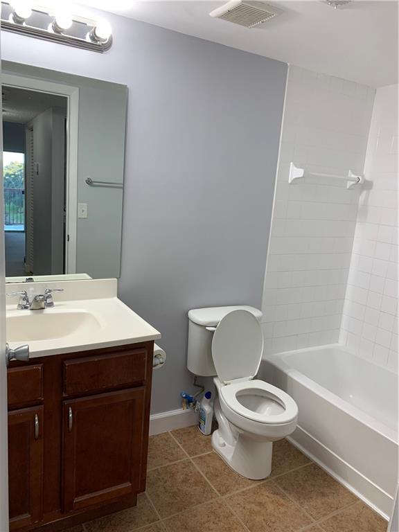 South Palm Place Condo - Residential Lease