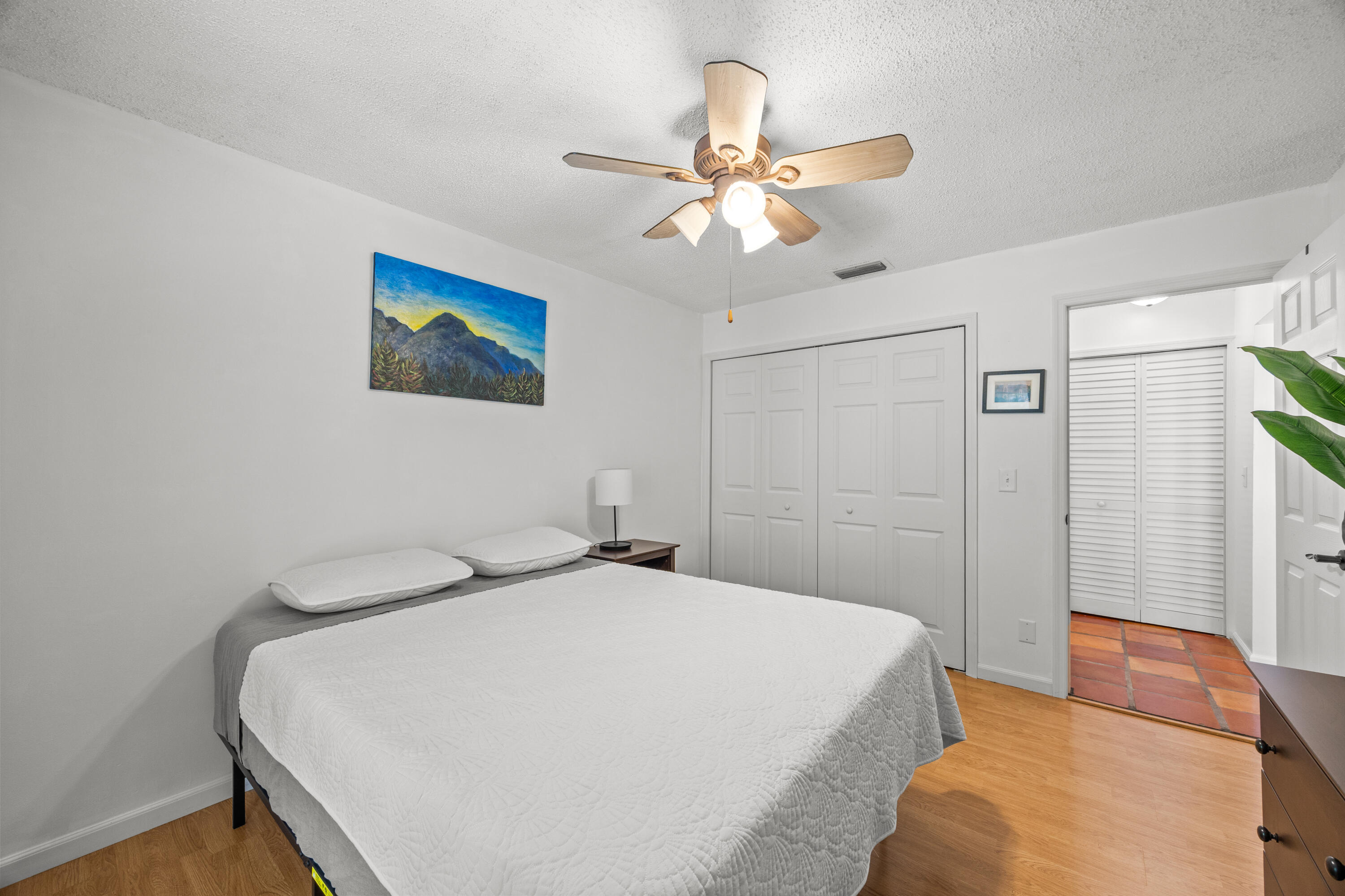 HIDDEN PINES OF WELLINGTON - Residential Lease