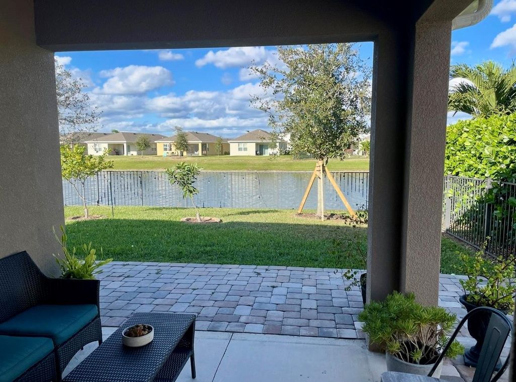 Photo of 10975 SW Pacini Way, Port Saint Lucie, FL 34987 (MLS # F10474698)