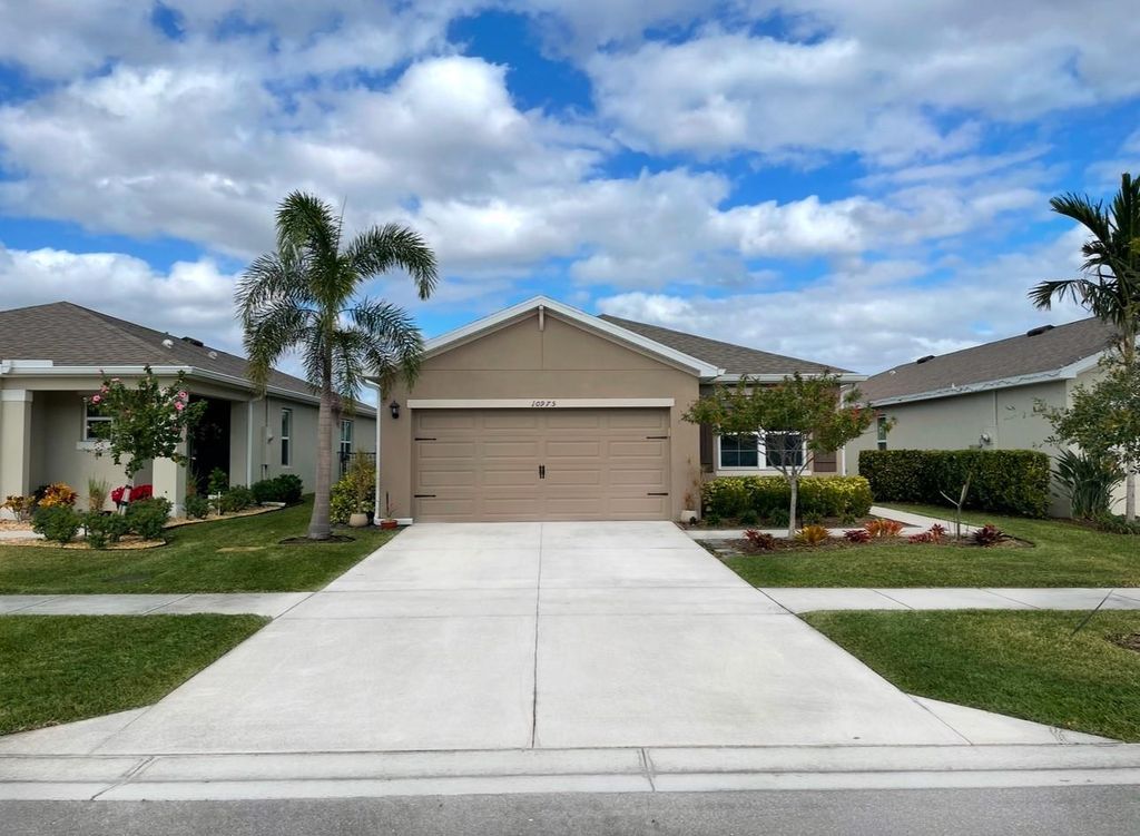 Photo of 10975 SW Pacini Way, Port St Lucie, FL 34987 (MLS # F10474698)