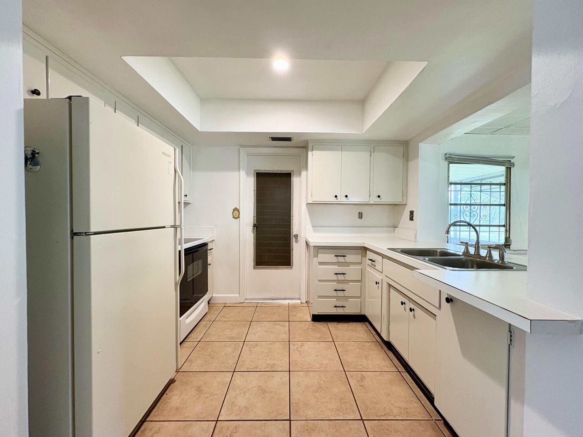 MAINLANDS OF TAMARAC LAKES - Residential