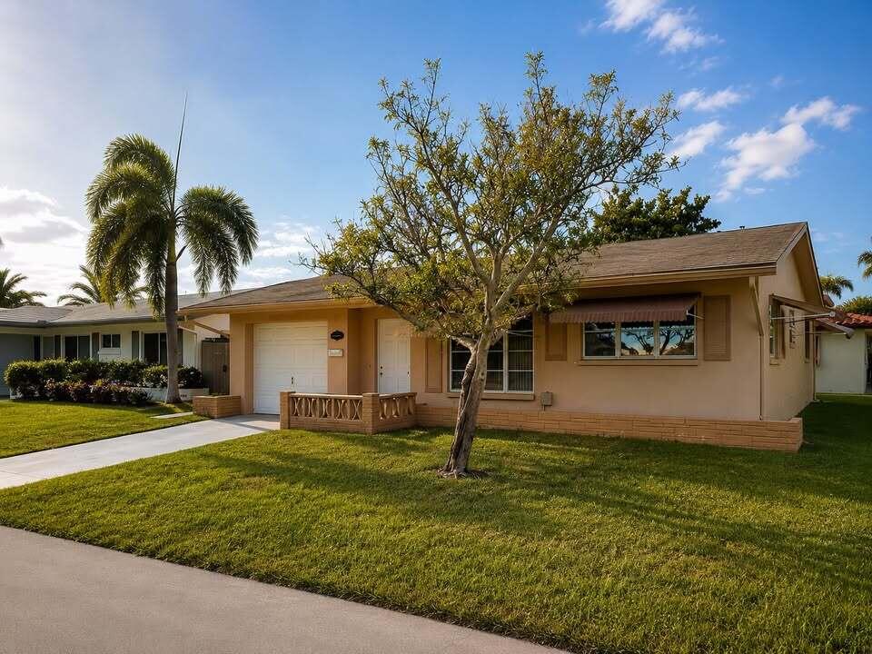 Photo of 4603 NW 49th Street, Tamarac, FL 33319 (MLS # B26031759)