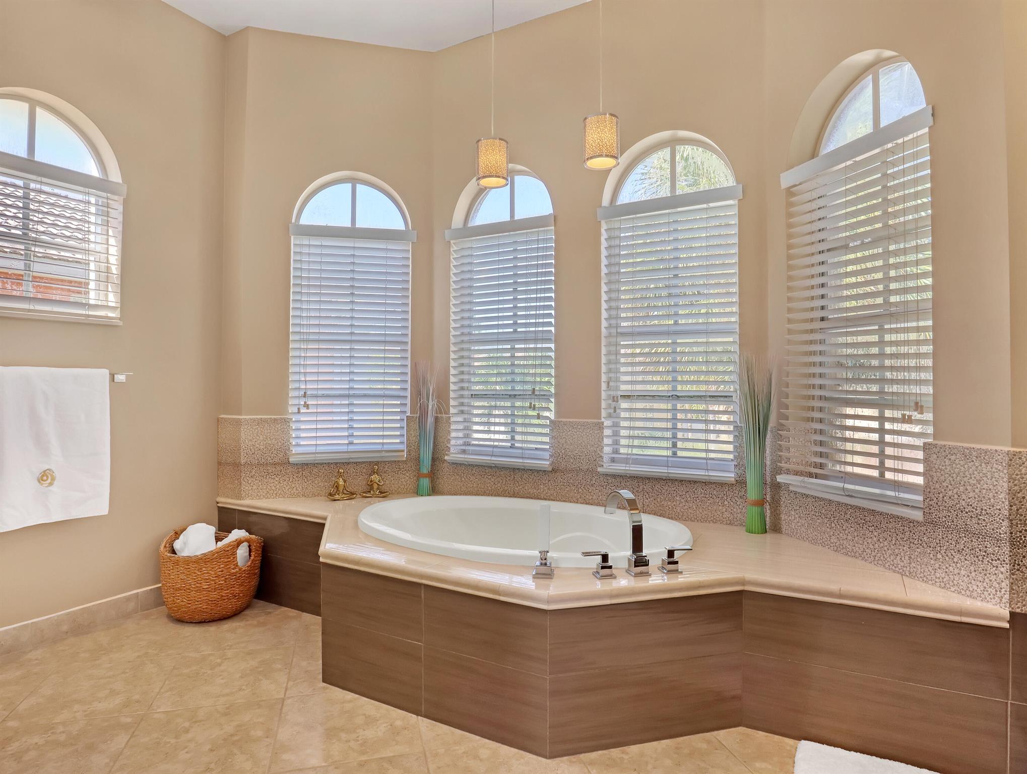 MADISON GREEN 1 PARS F AN - Residential Lease