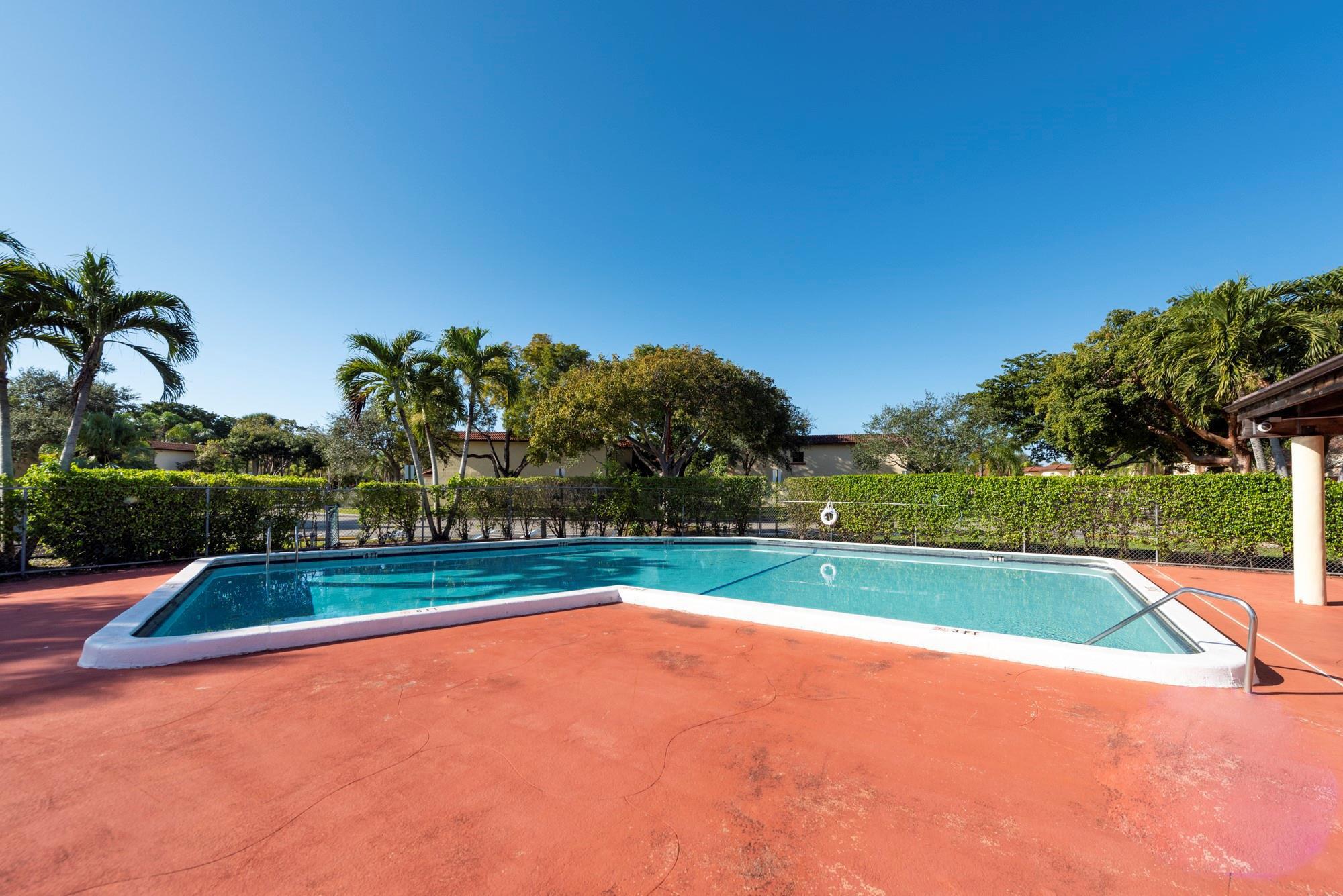 Sunblest Townhomes - Residential