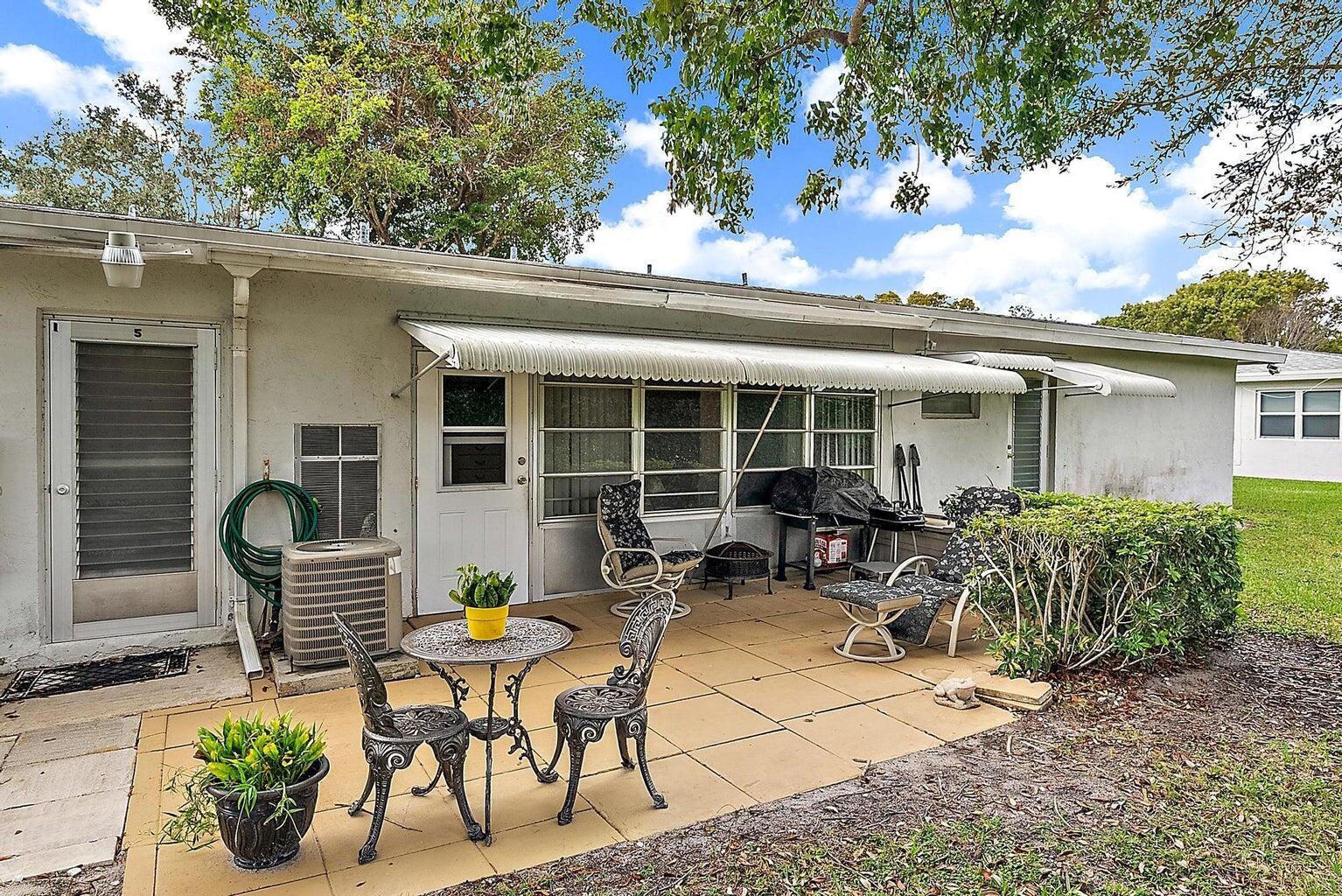 POINTE OVERLOOK CONDO - Residential