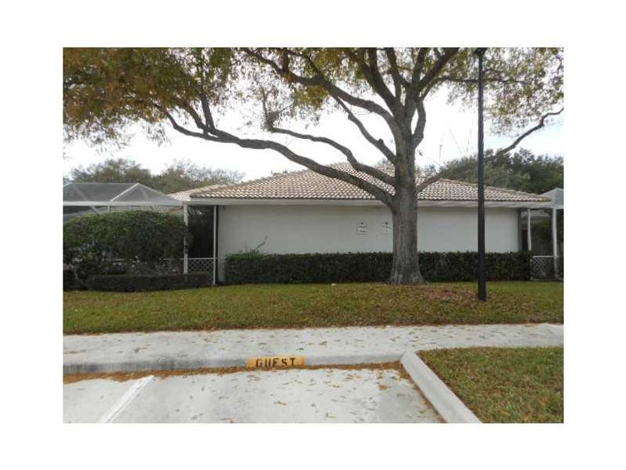 ALL AGES. WOW, THE LOWEST PRICE 2/2 VILLA IN OAKS-SUN TERRACE DEVELOPMENT.  GREAT OPPORTUNITY. It's encouraged that offers include  proof of funds (If cash) or a Pre-approval (If financed). This is a requirement for seller's final acceptance. Although a F NMA property, it  DOES NOT qualify for HomePath Mortgage or Renovation Financing programs and all offers must be submitted by email.  GORGEOUS COMMUNITY POOL, GORGEOUS DEVELOPMENT WITH SIDEWALKS TOO.