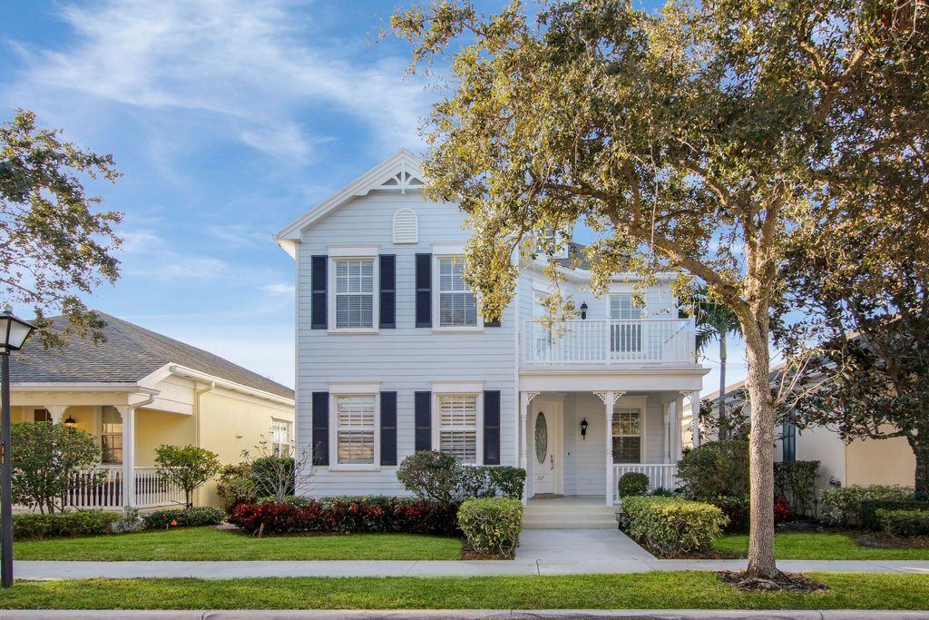 Photo of 217 Poinciana Drive Dr, Jupiter, FL 33458 (MLS # R10787084)