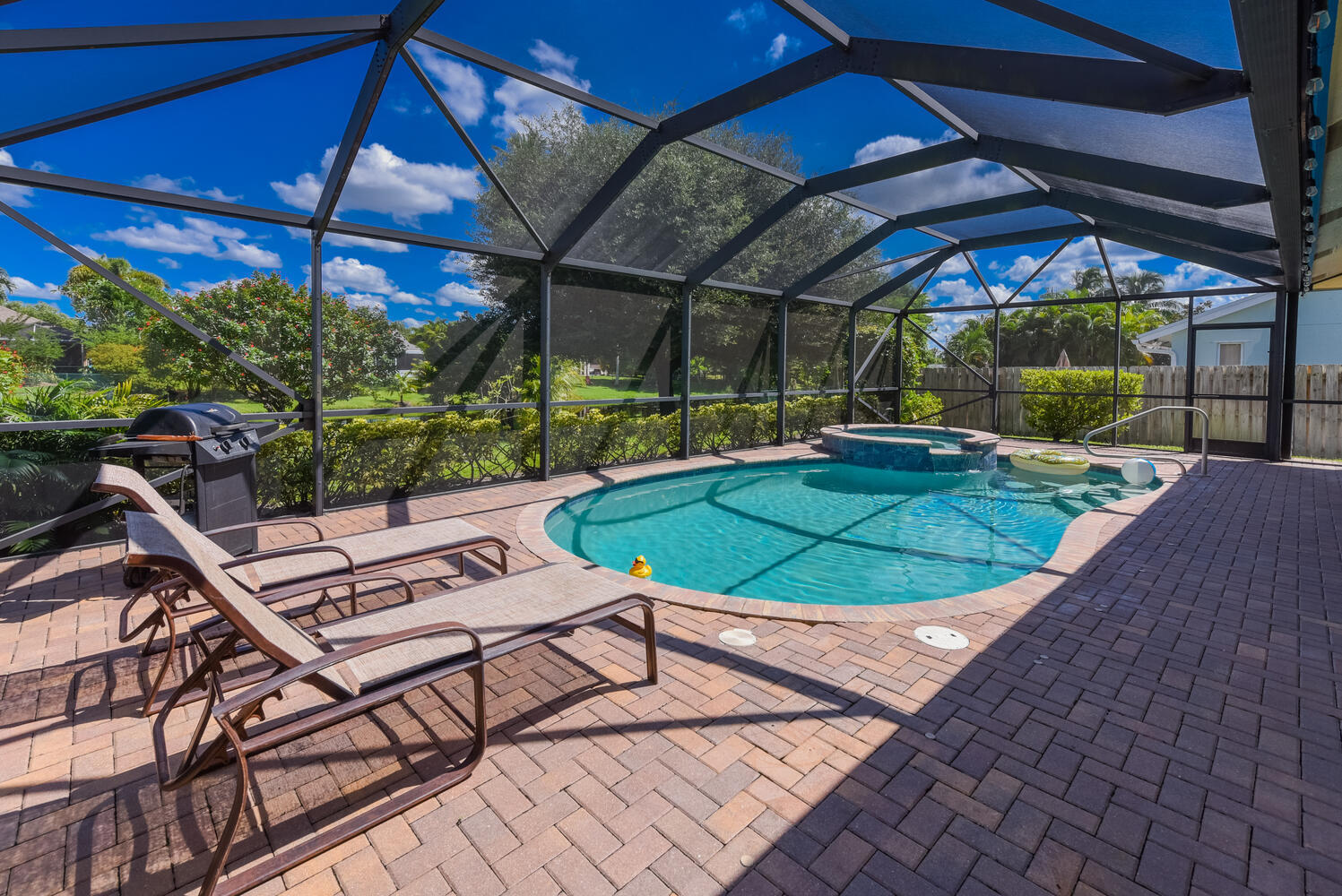 SUGAR POND MANOR OF WELLINGTON - Residential Lease