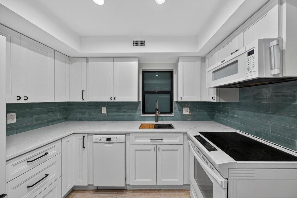 Photo of 149 NW 70th Street #204 A, Boca Raton, FL 33487 (MLS # R11120733)