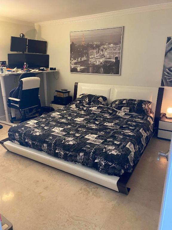 DEPHI TOWERS - Residential Lease