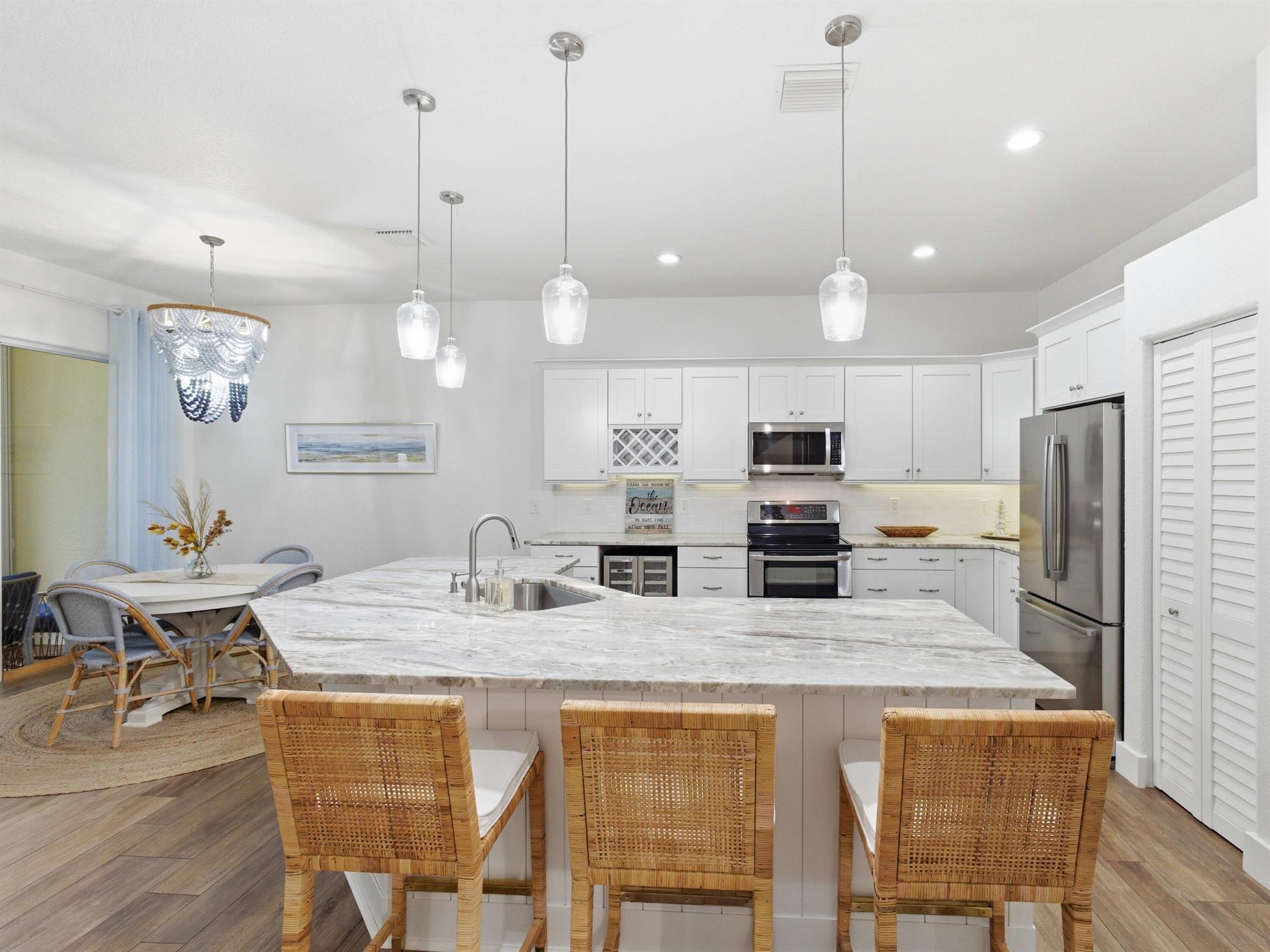 BAREFOOT COVE TOWNHOMES - Residential