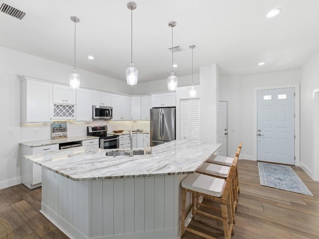 BAREFOOT COVE TOWNHOMES - Residential