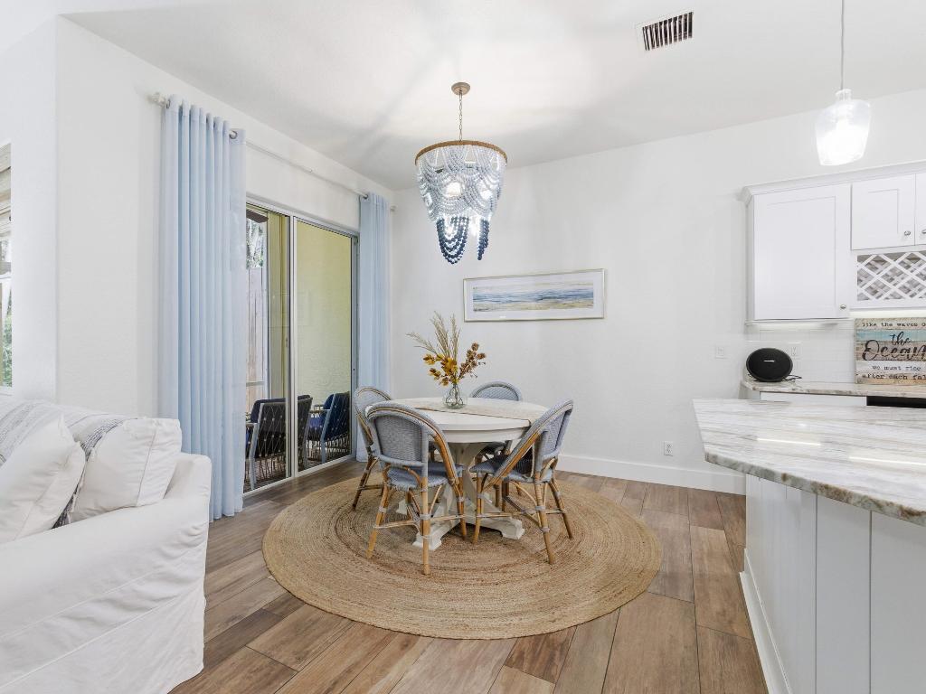 BAREFOOT COVE TOWNHOMES - Residential