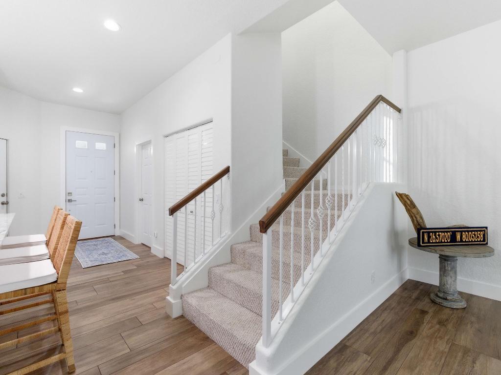 BAREFOOT COVE TOWNHOMES - Residential