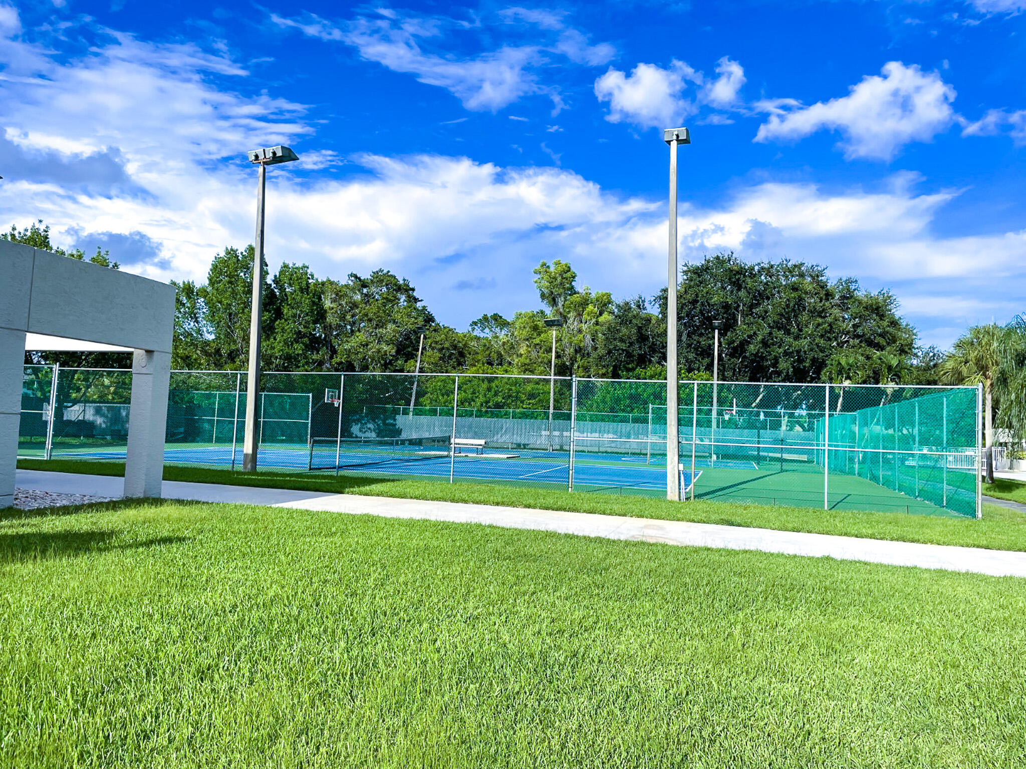MORNINGSTAR AT DELRAY - Residential Lease