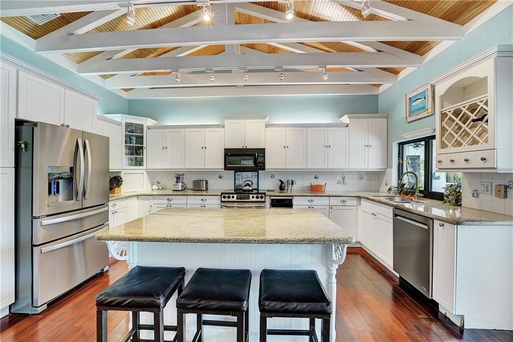 Plantation Harbor 81-24 B - Residential