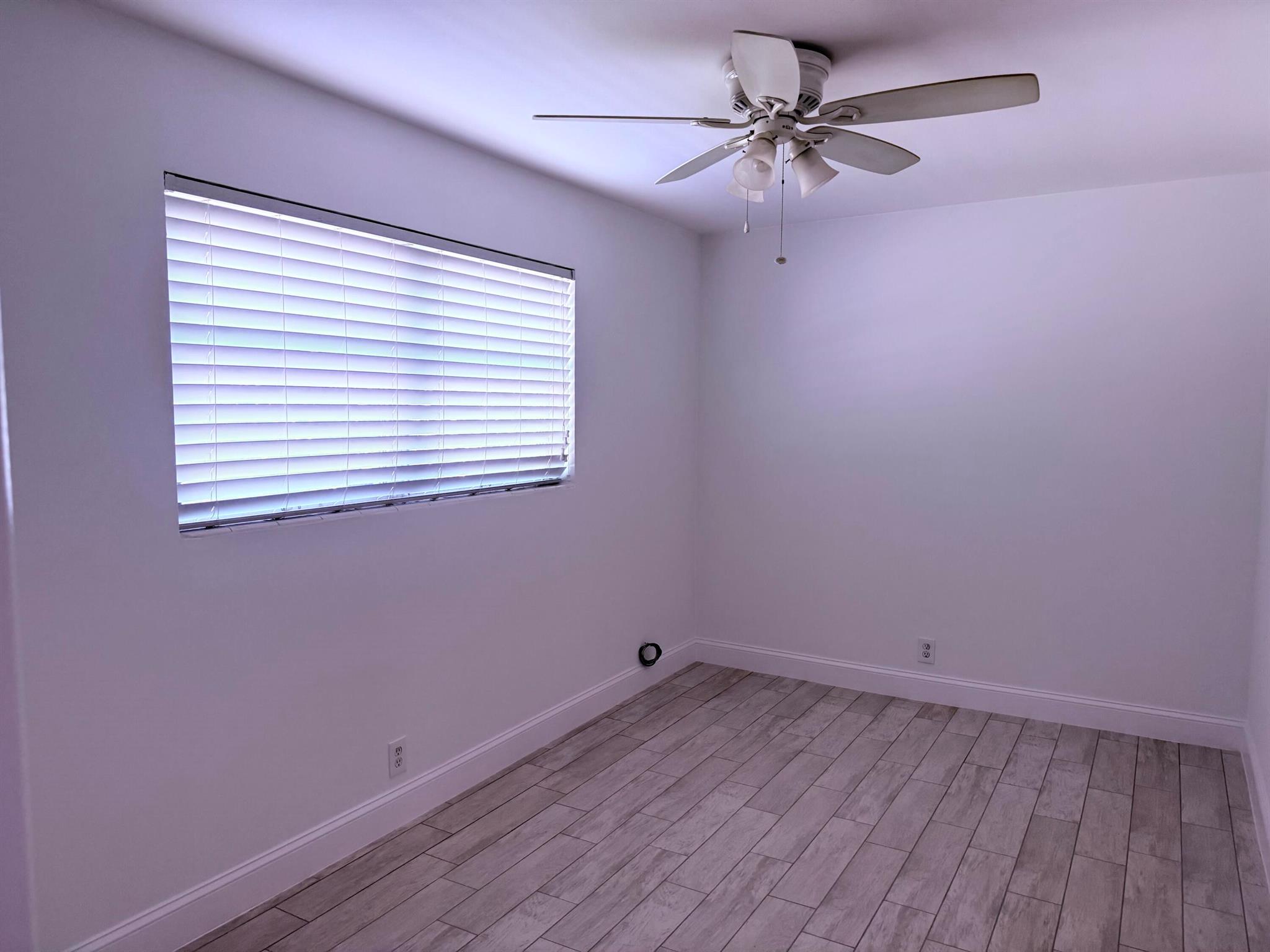 NORTH PALM BEACH VILLAGE - Residential Lease