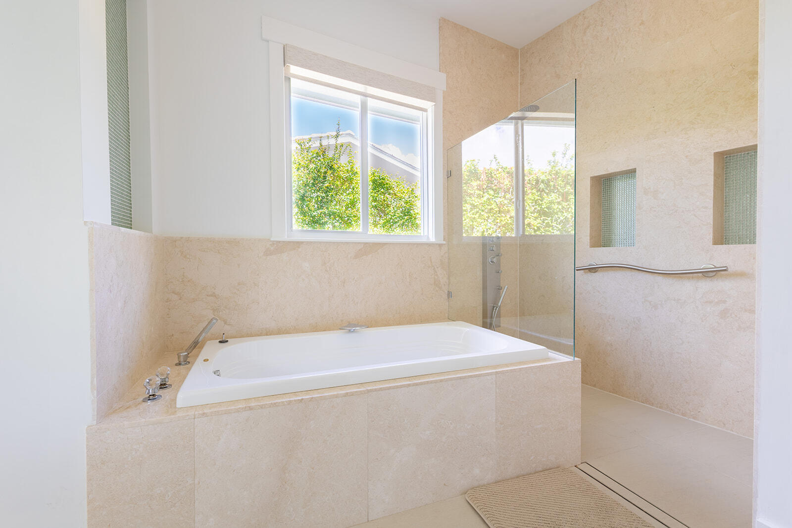 BOCA RATON RIVIERA UNIT D - Residential