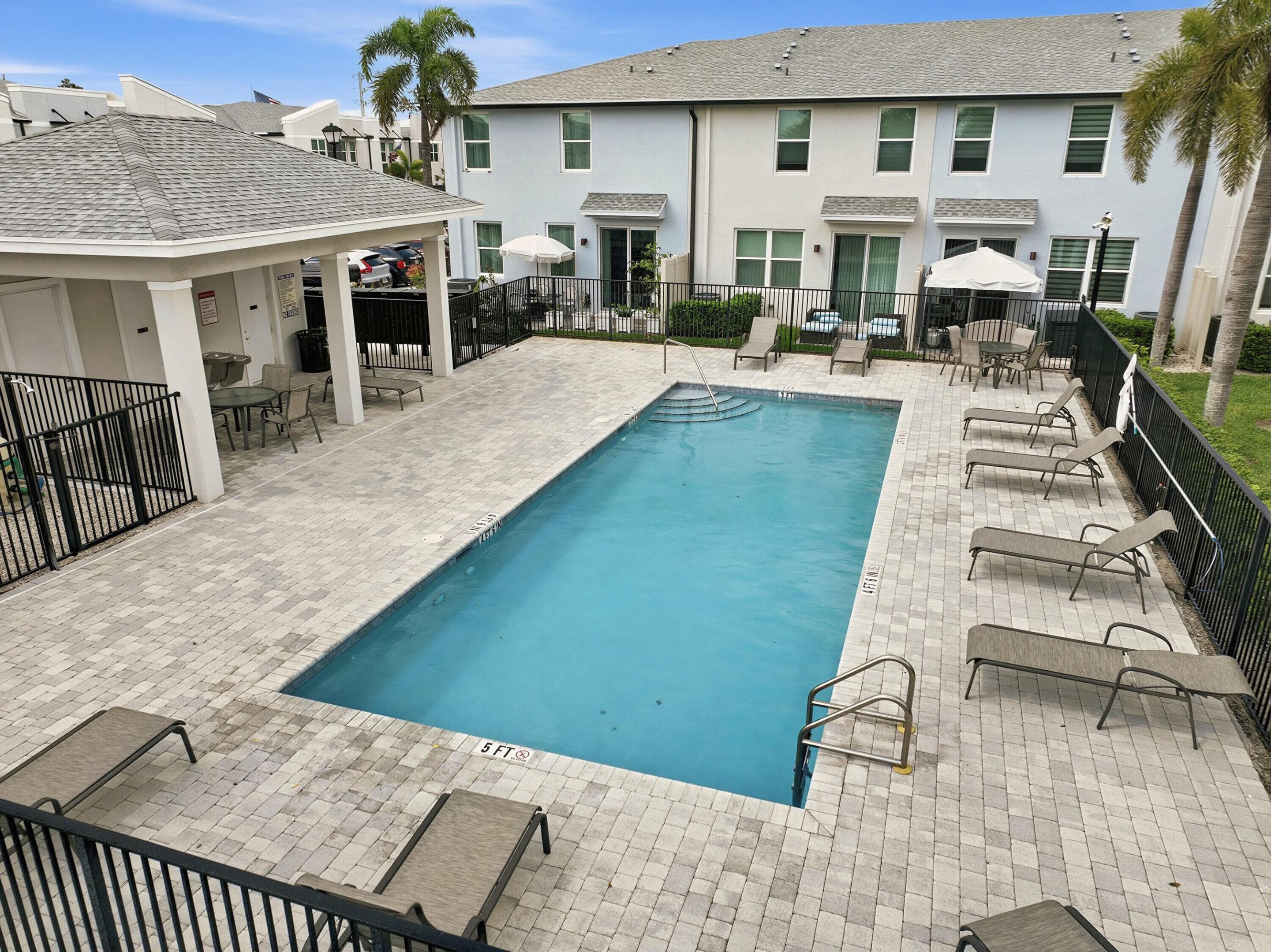 TRILLIUM - Residential Lease