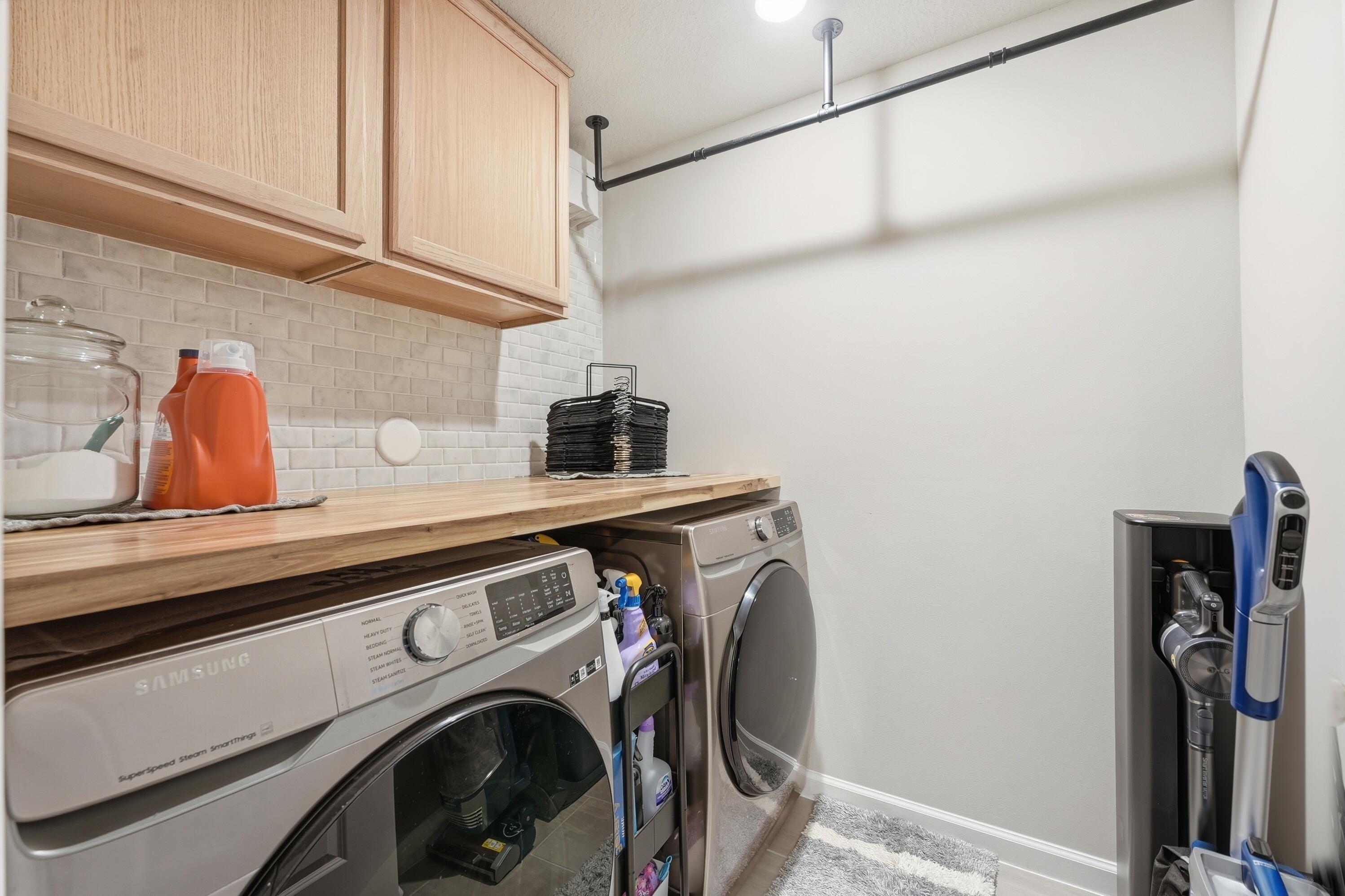 TRILLIUM - Residential Lease