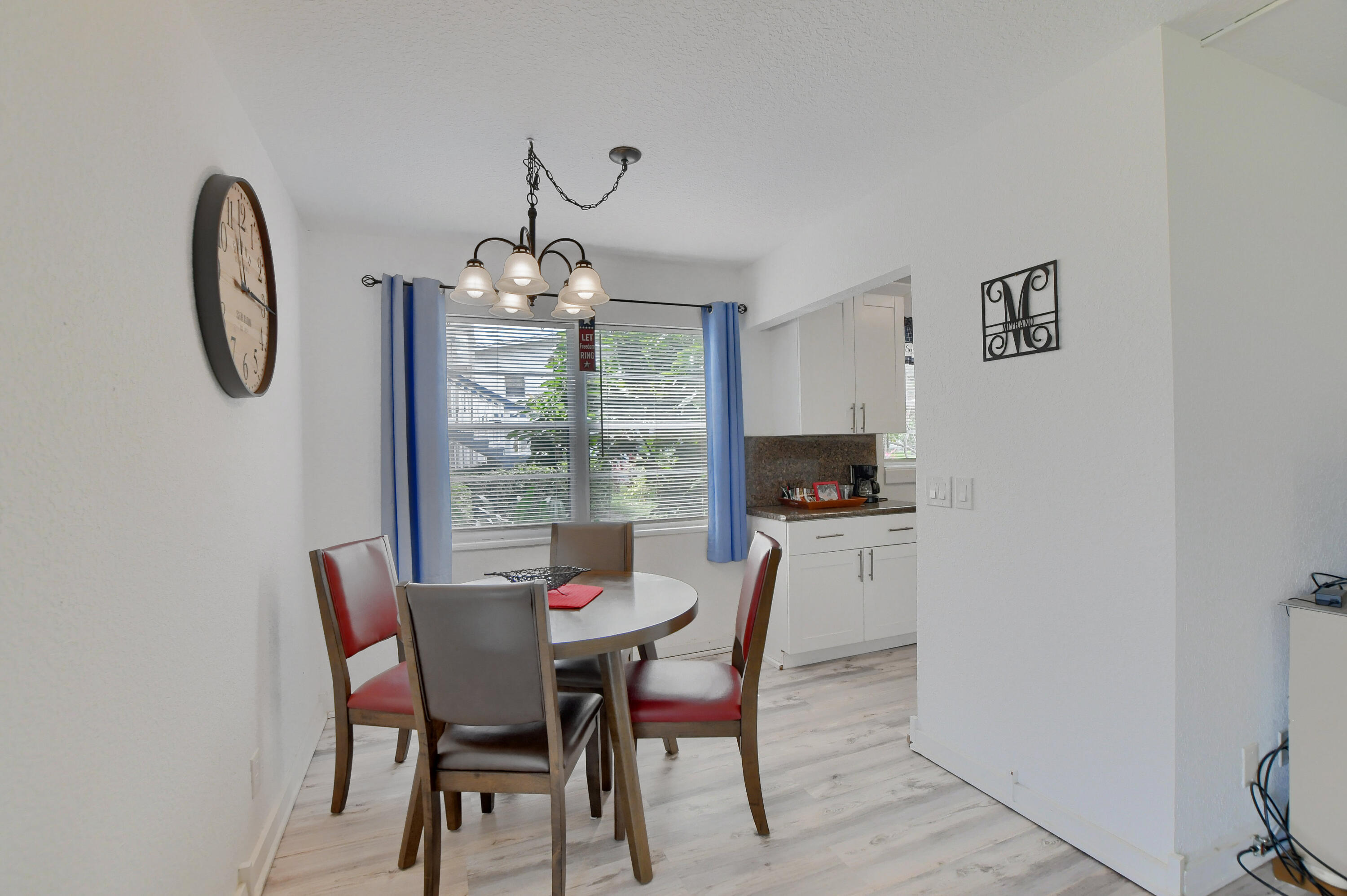 LYNDHURST C CONDO - Residential