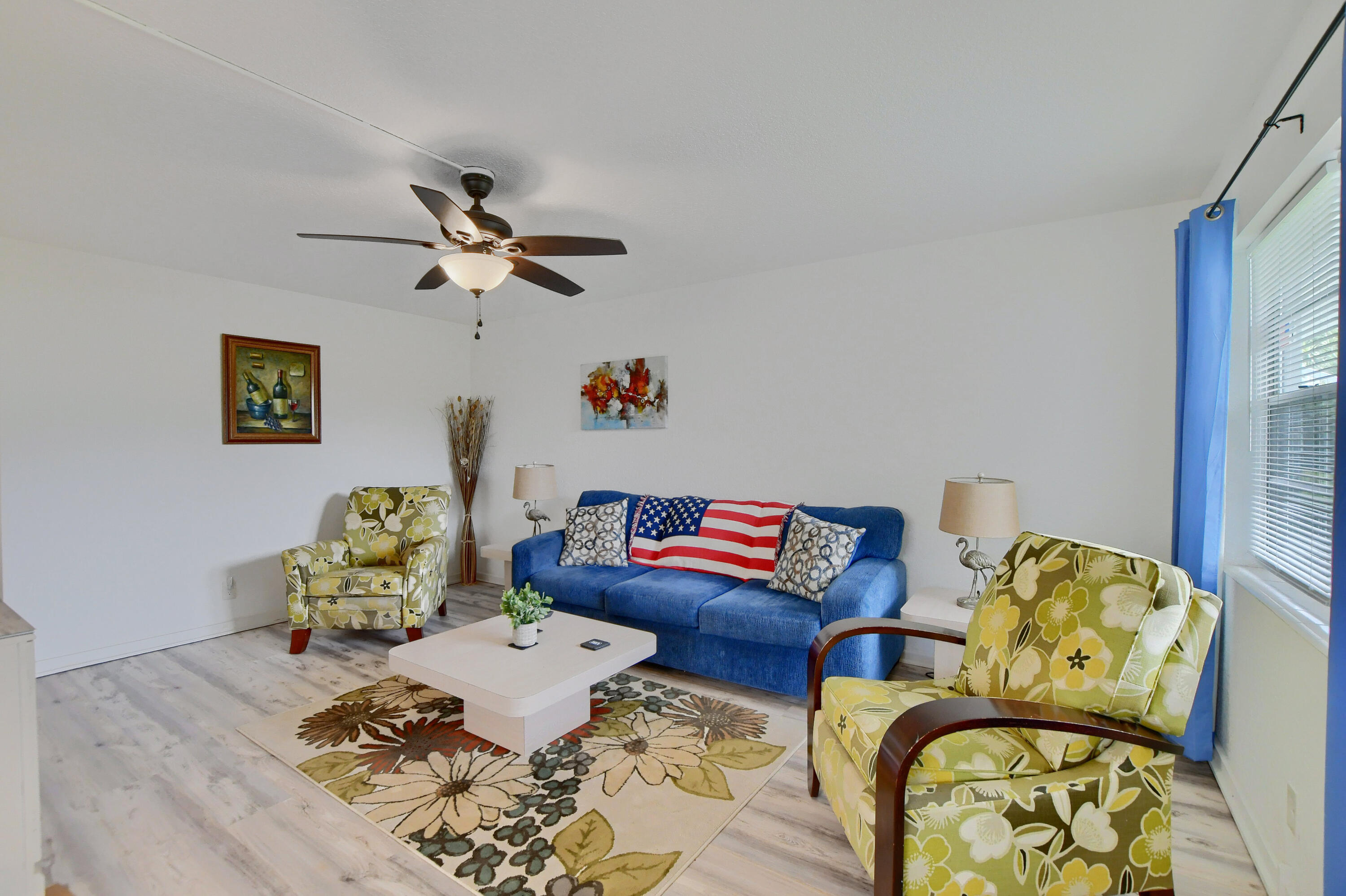 LYNDHURST C CONDO - Residential