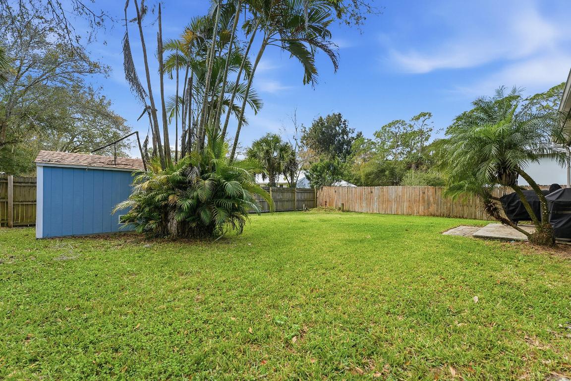 PINE TREE PARK UNIT NO 3 - Residential