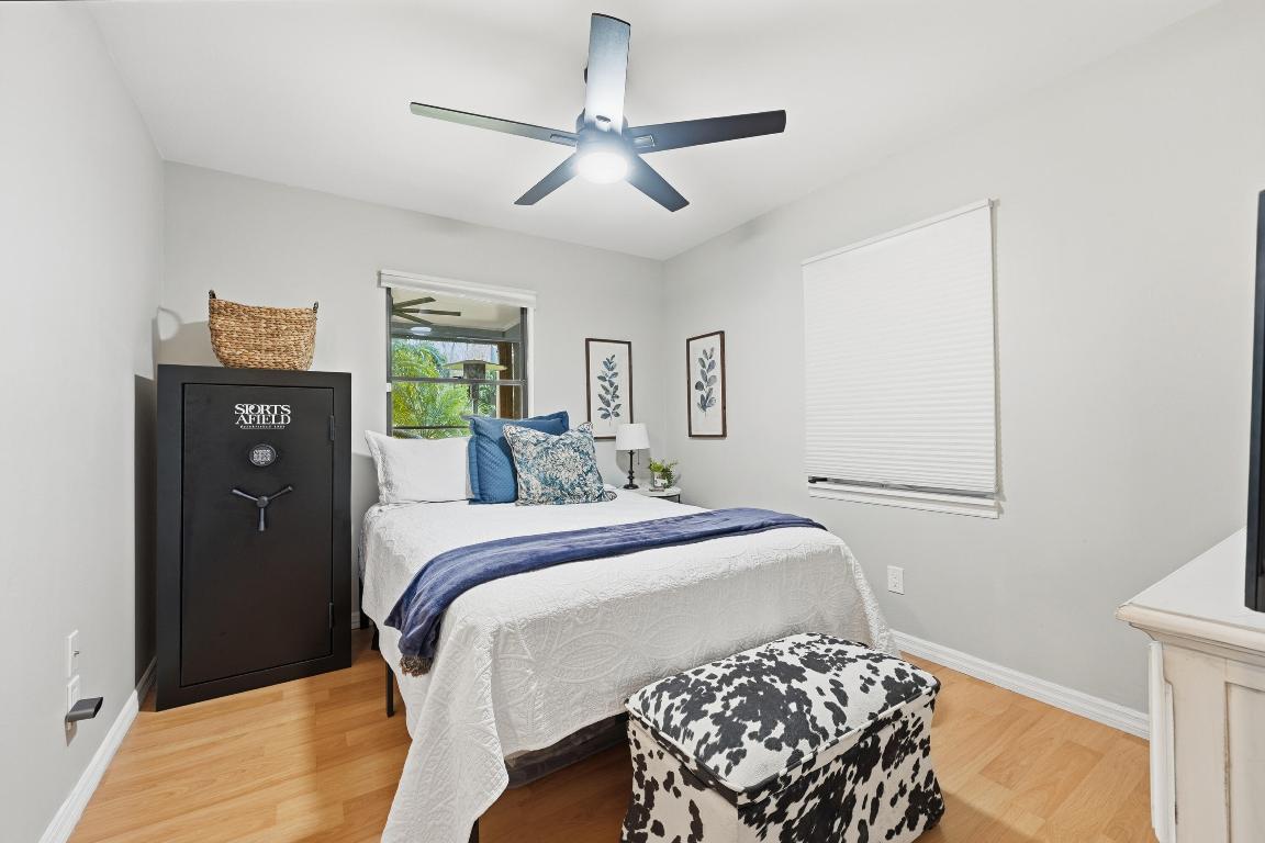 PINE TREE PARK UNIT NO 3 - Residential